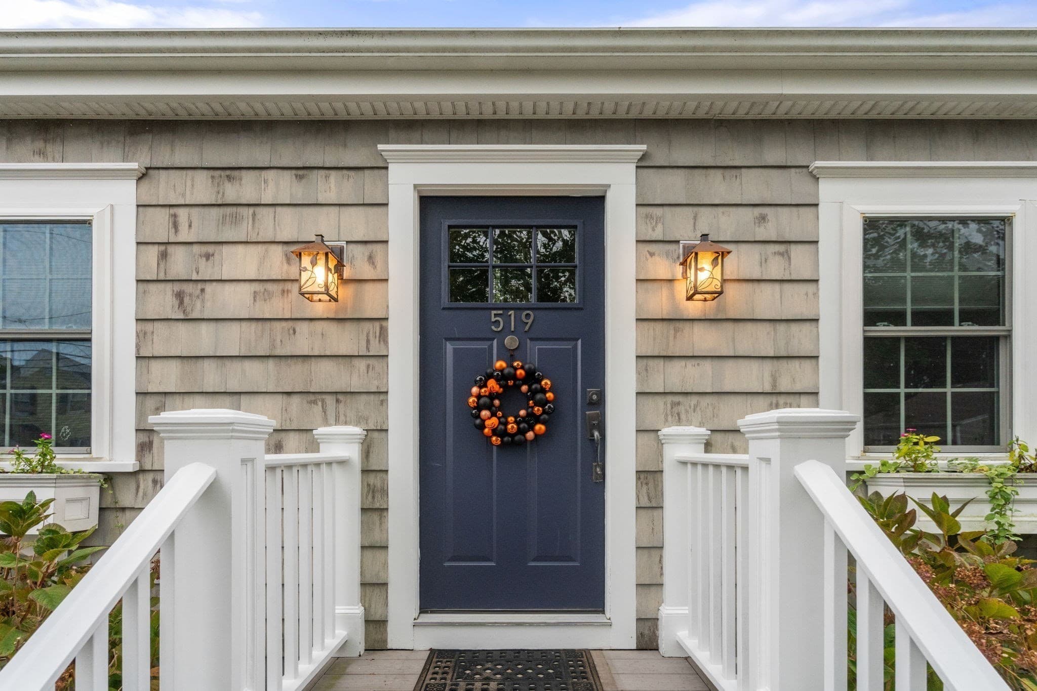 Single Family Residence at 519 Kirby Street, New Bedford MA 02740, photo 3 of 37