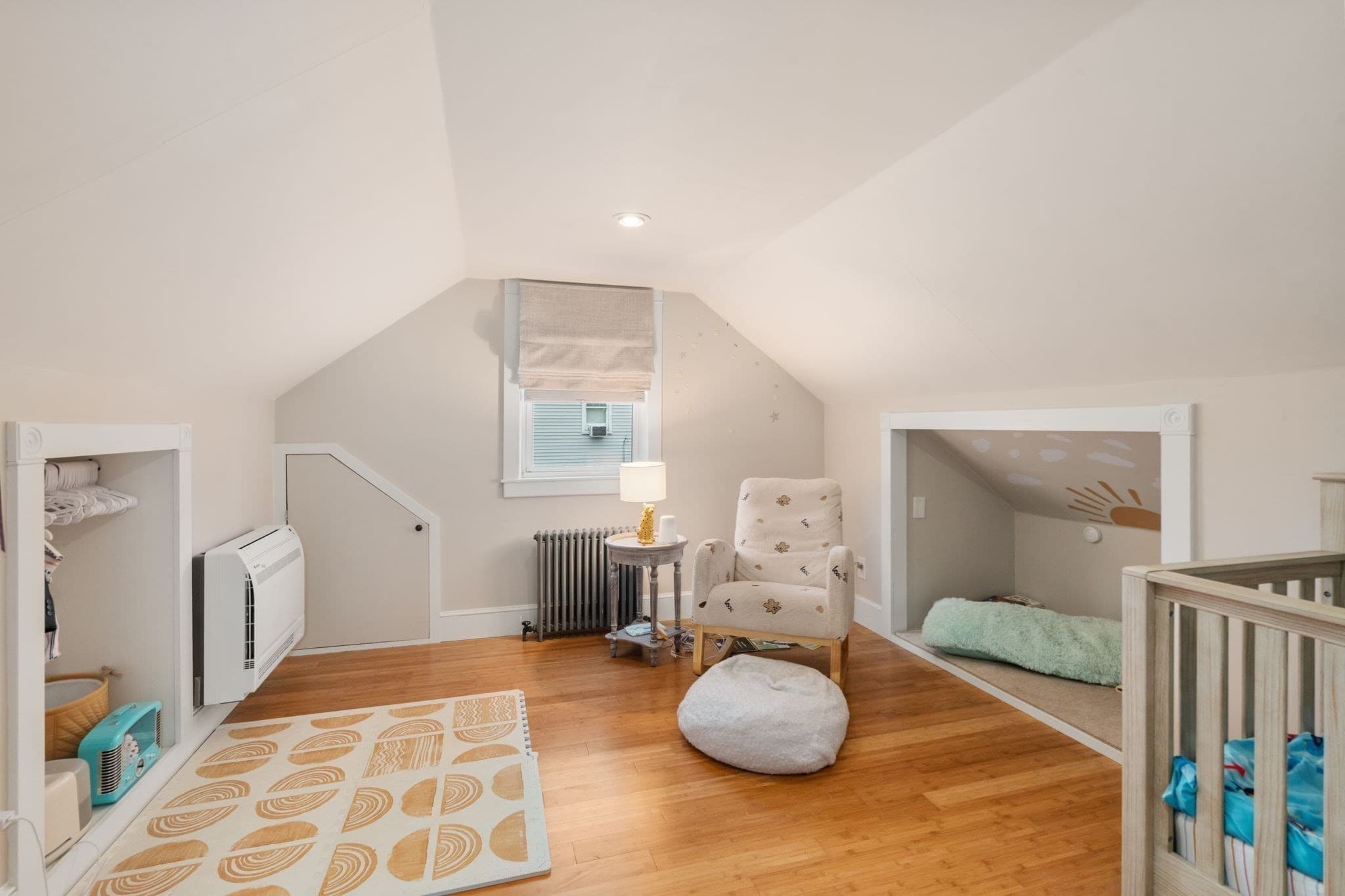Single Family Residence at 519 Kirby Street, New Bedford MA 02740, photo 24 of 37