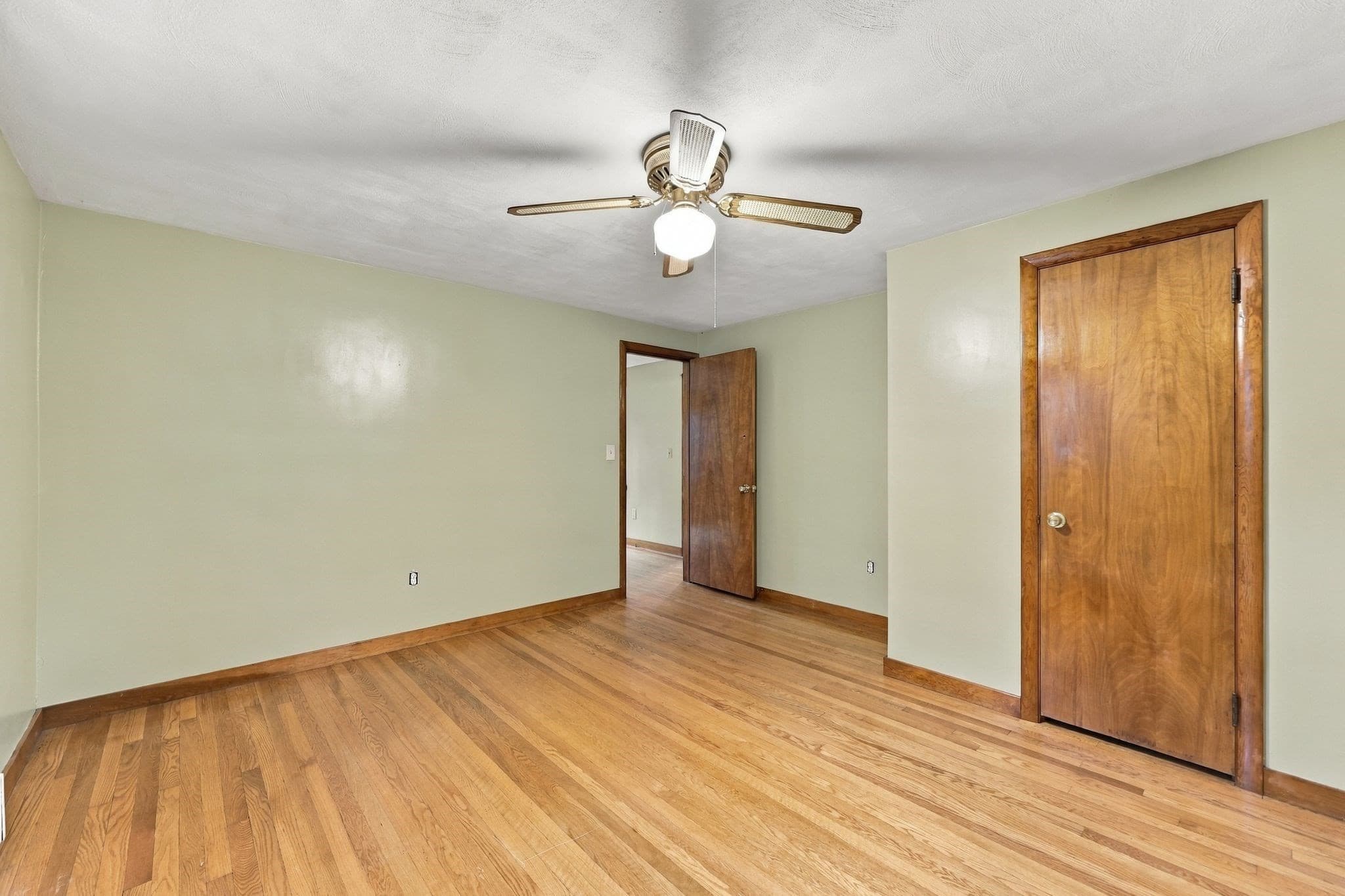 Single Family Residence at 110 Bridge Rd, Northampton MA 01062, photo 33 of 42