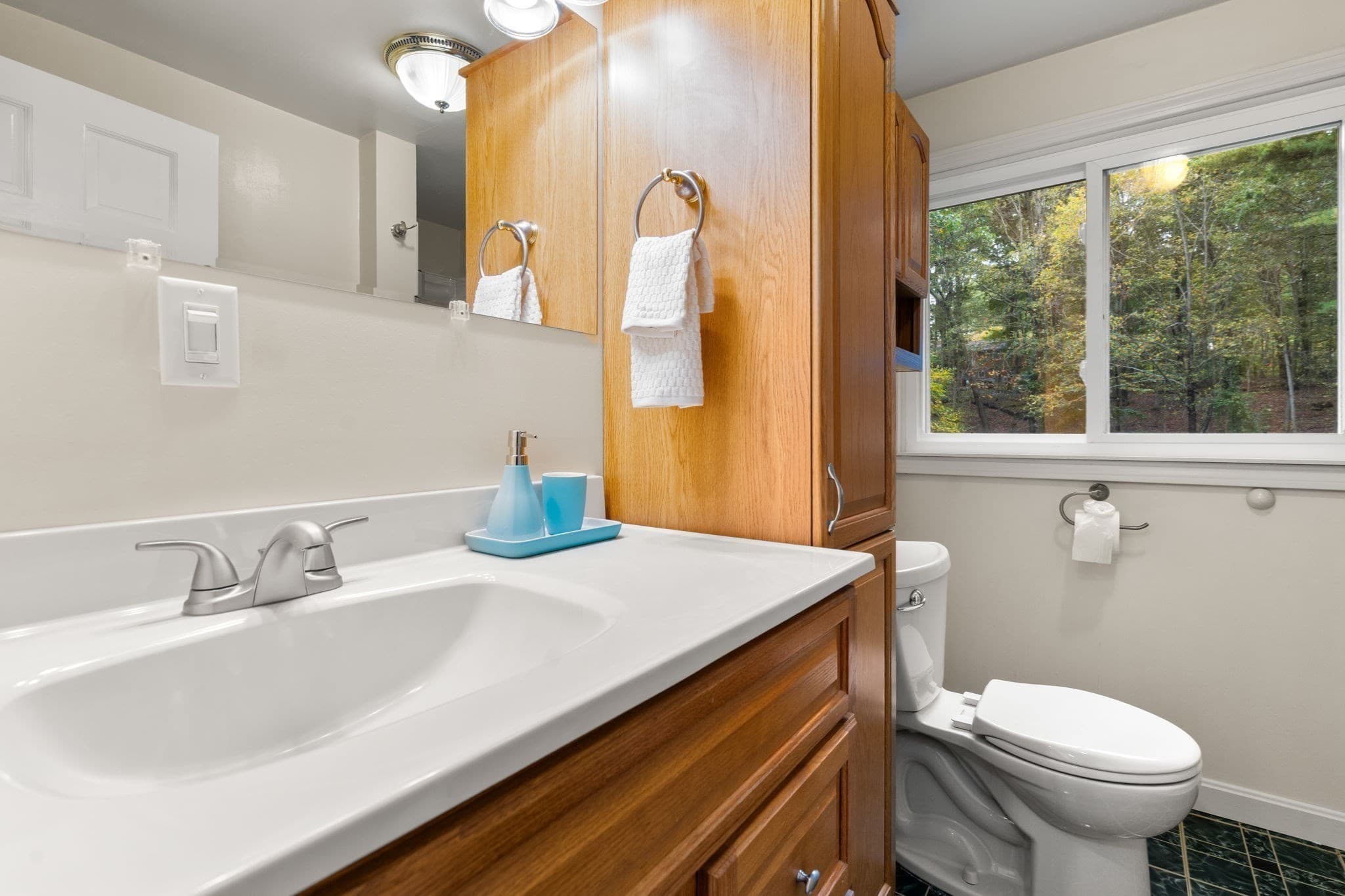 Single Family Residence at 508 Oak St, Franklin MA 02038, Franklin, photo 16 of 31