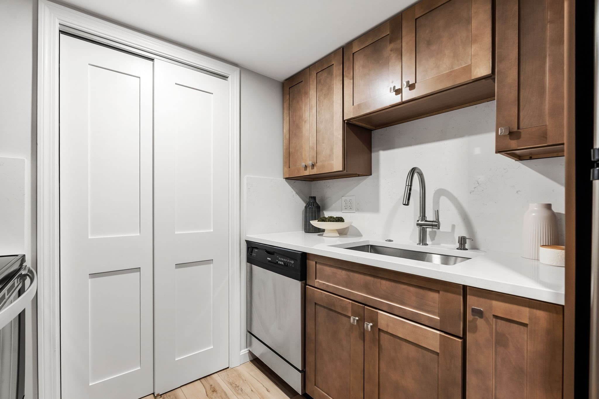 Condominium at 357 Commercial St # 607, Boston MA 02109, Boston, photo 7 of 25