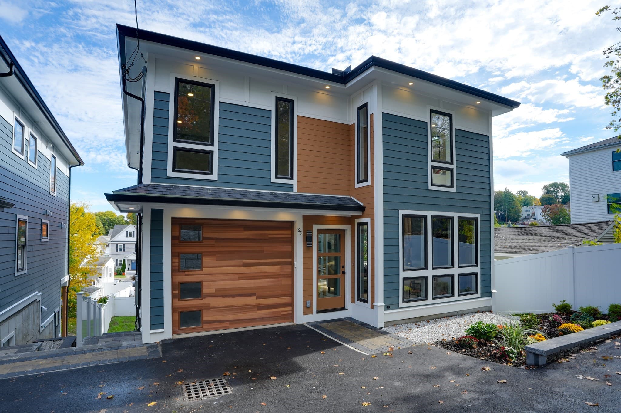 85 Hillcrest Street, Waltham MA 02451