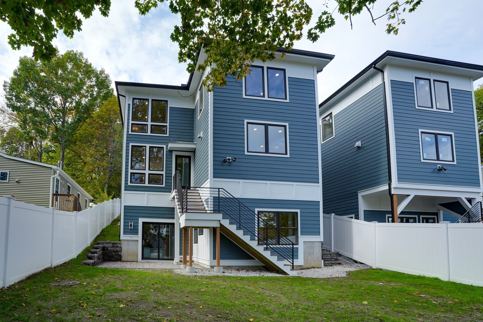 Single Family Residence at 85 Hillcrest Street, Waltham MA 02451, photo 34 of 39