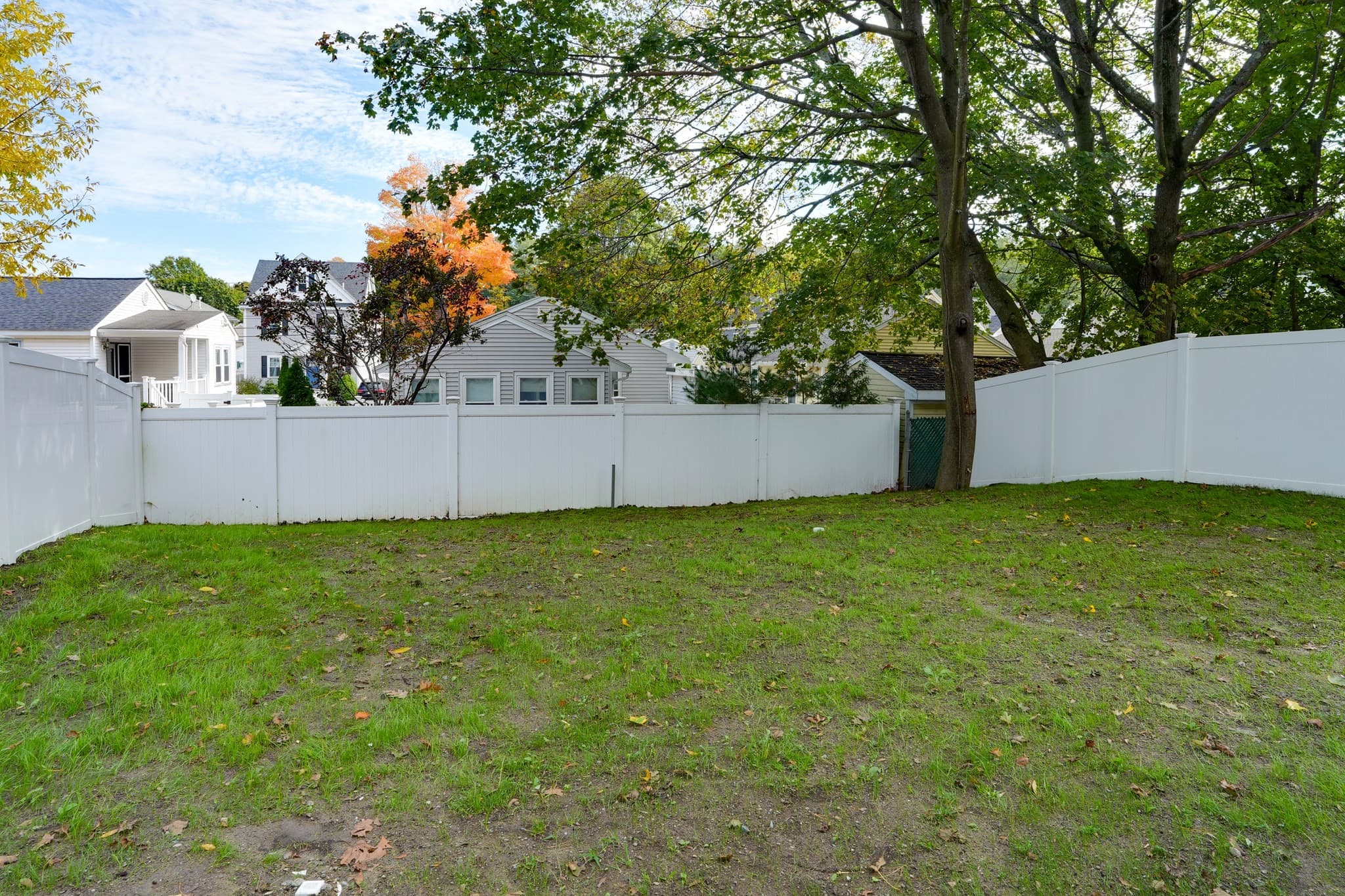 Single Family Residence at 85 Hillcrest Street, Waltham MA 02451, photo 33 of 39