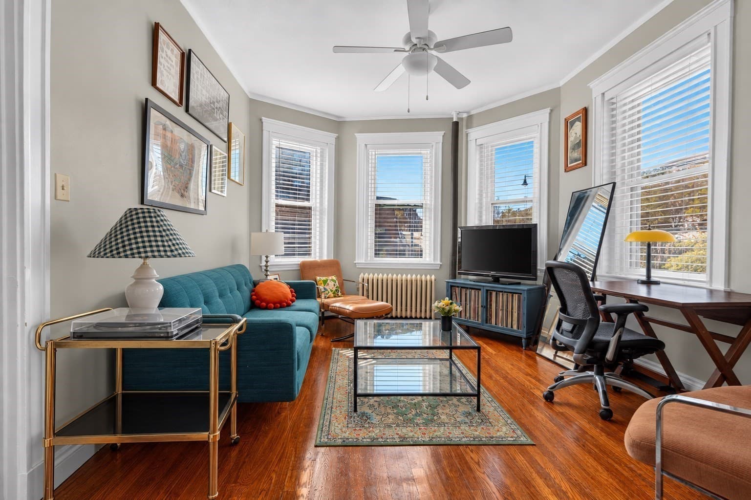 Condominium at 1576 Commonwealth Avenue # 1, Boston MA 02135, Boston, photo 5 of 13