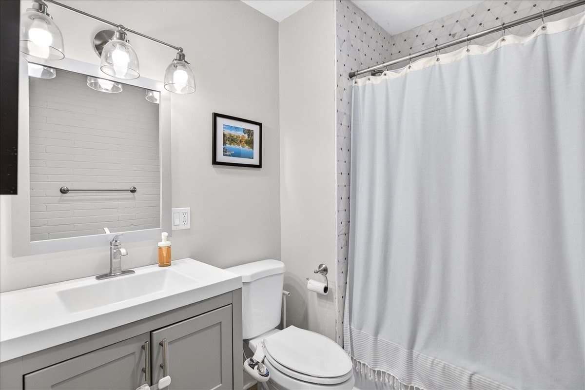 Single Family Residence at 61 Damon Avenue, Holbrook MA 02343, Holbrook, photo 17 of 29
