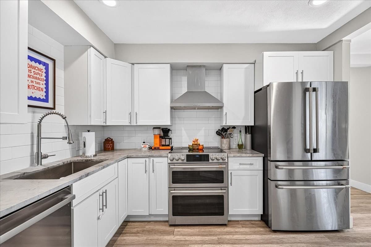 Single Family Residence at 61 Damon Avenue, Holbrook MA 02343, Holbrook, photo 8 of 29