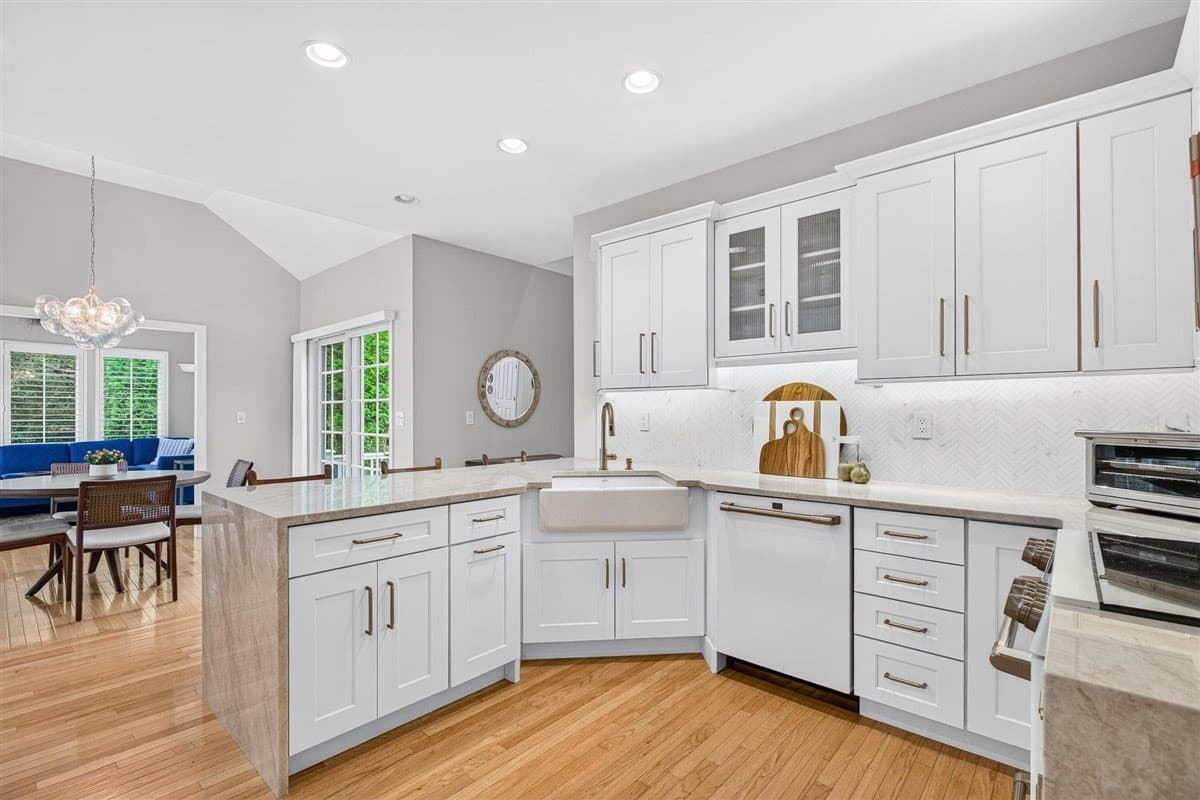 Condominium at 22 Silver Brook Ln # 22, Norwell MA 02061, photo 14 of 35