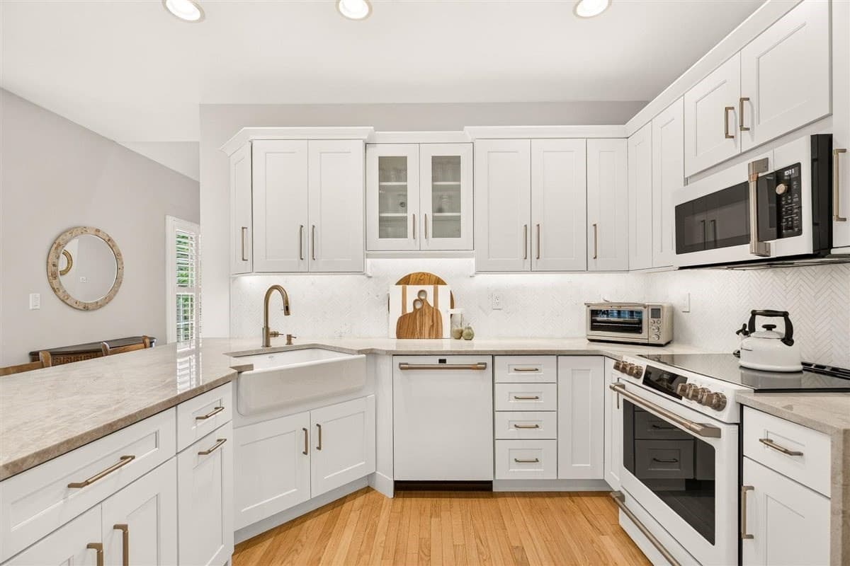 Condominium at 22 Silver Brook Ln # 22, Norwell MA 02061, photo 15 of 35