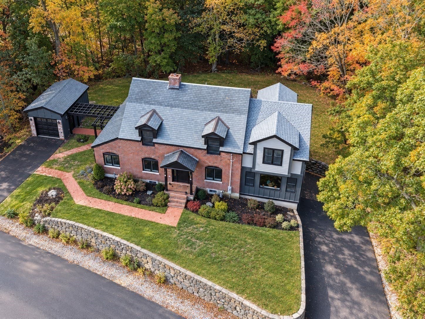 Single Family Residence at 6 Lovis, Wakefield MA 01880, photo 5 of 38