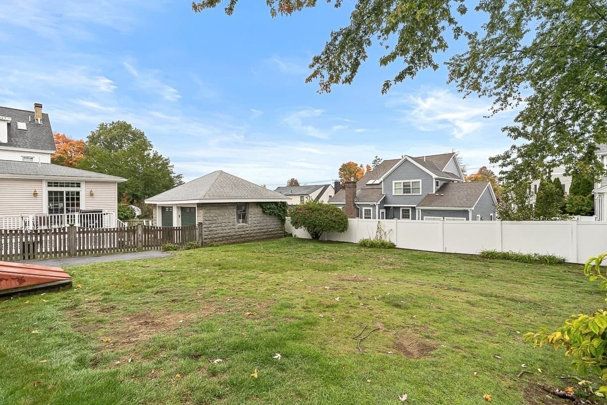 Single Family Residence at 80 Nelson St, Winchester MA 01890, photo 3 of 34
