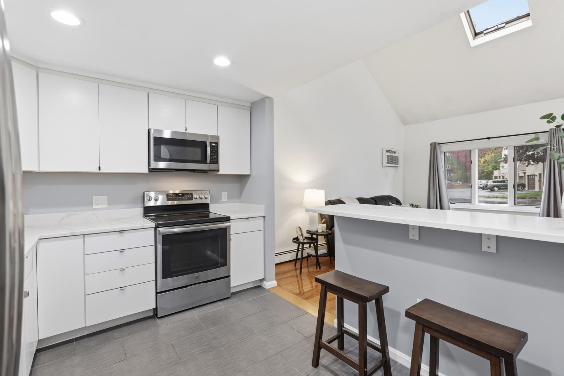 Condominium at 40 Casablanca Ct # 40, Haverhill MA 01832, photo 12 of 30