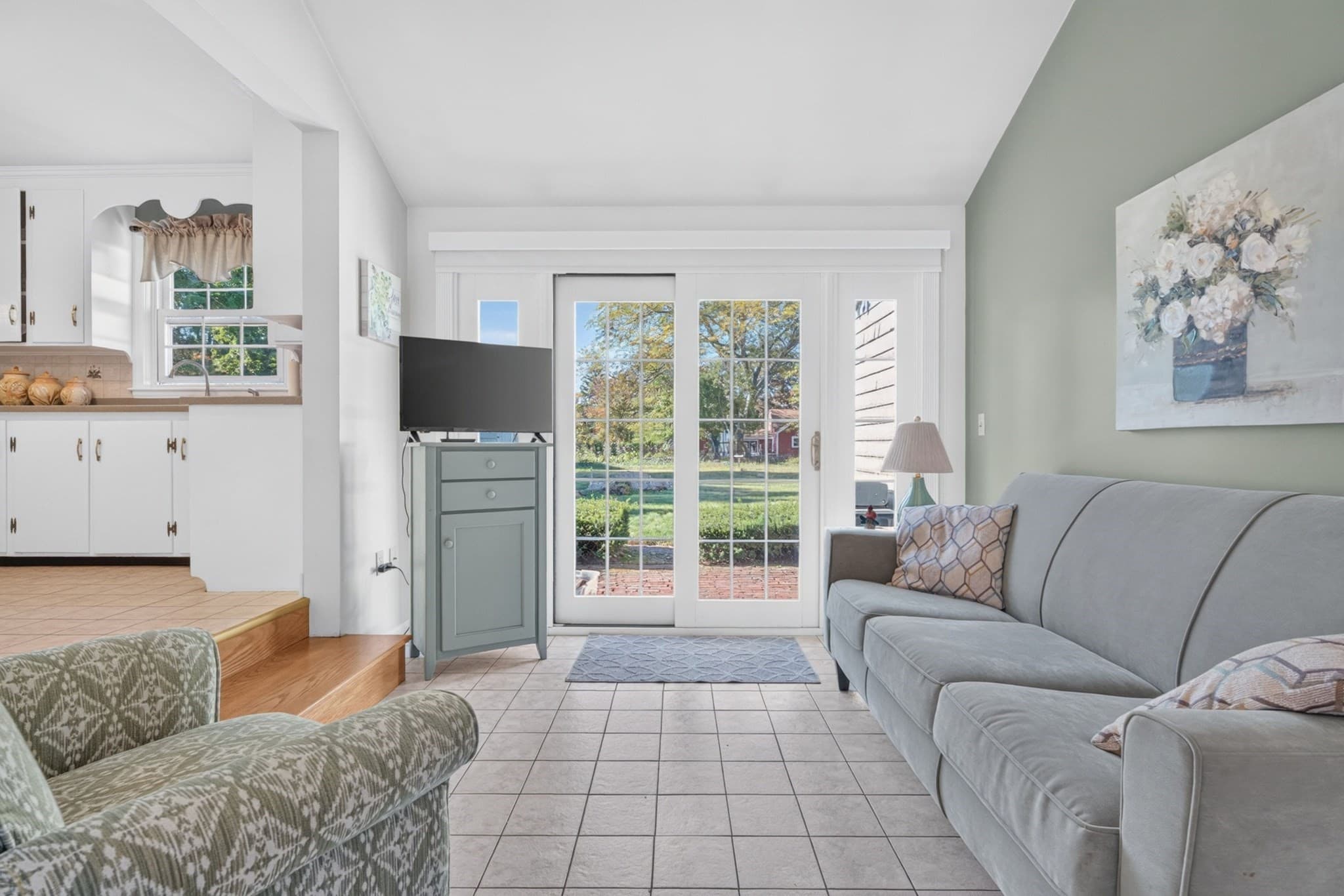 Single Family Residence at 68 Harman Ave, Seekonk MA 02771, photo 14 of 29