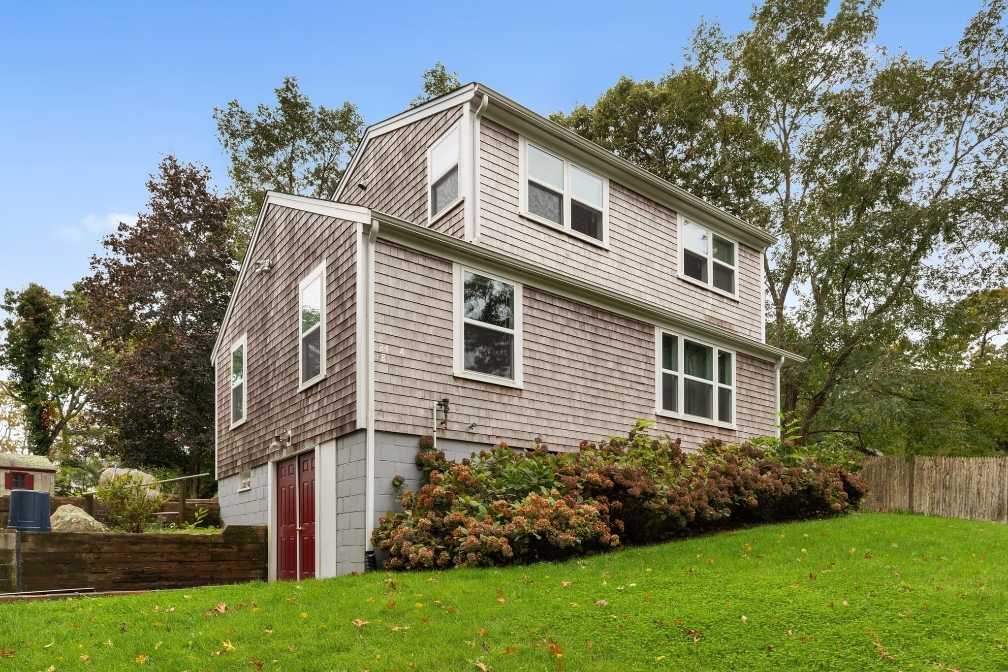 3 Family at 24 Old Tote Rd, Orleans MA 02653, Orleans, photo 2 of 38