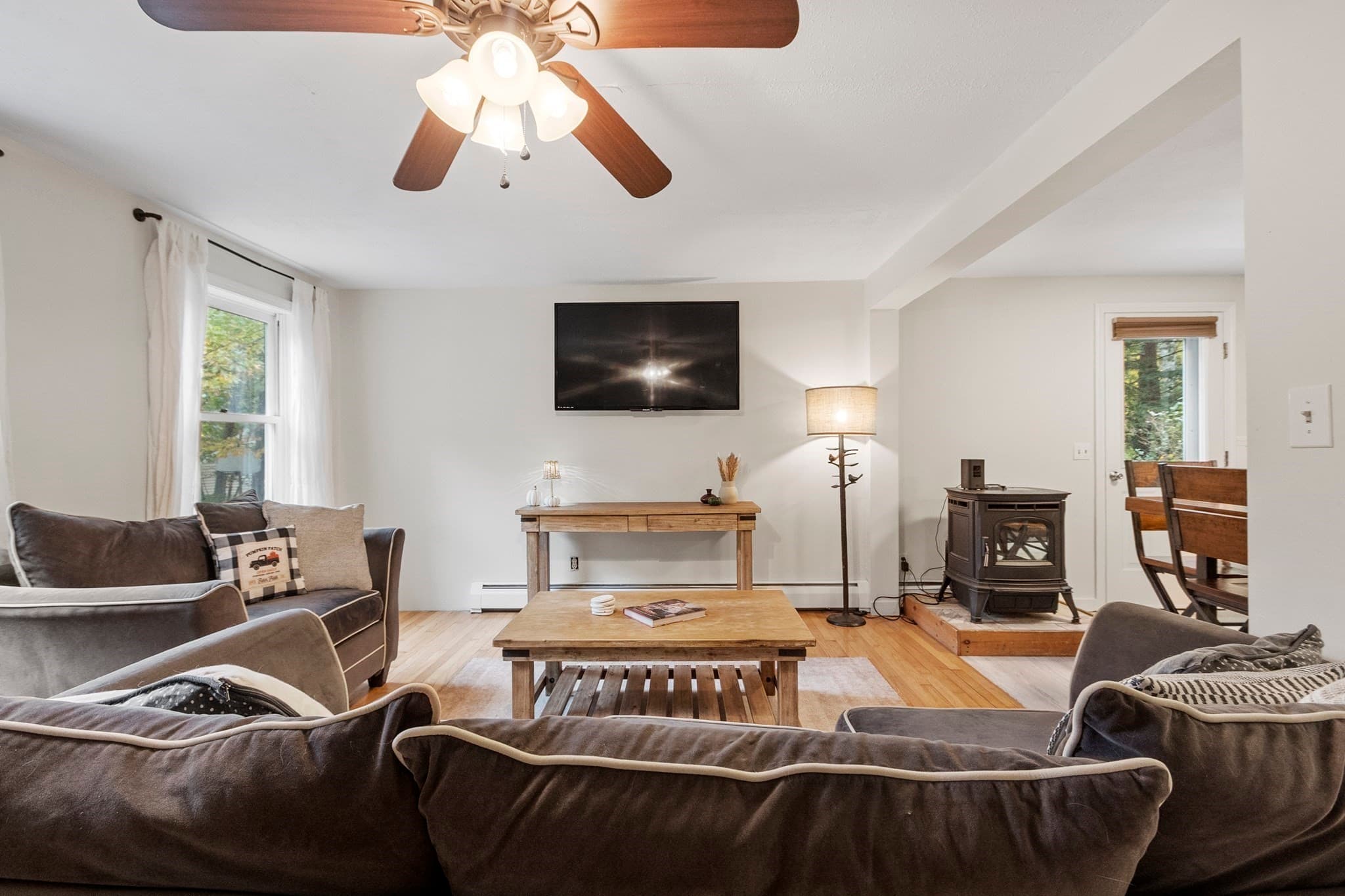 Single Family Residence at 65 Nichols Rd, Barre MA 01005, photo 8 of 28