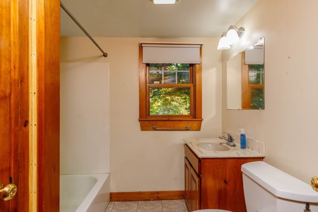 Single Family Residence at 160 Lunenburg Road, Townsend MA 01474, photo 6 of 21
