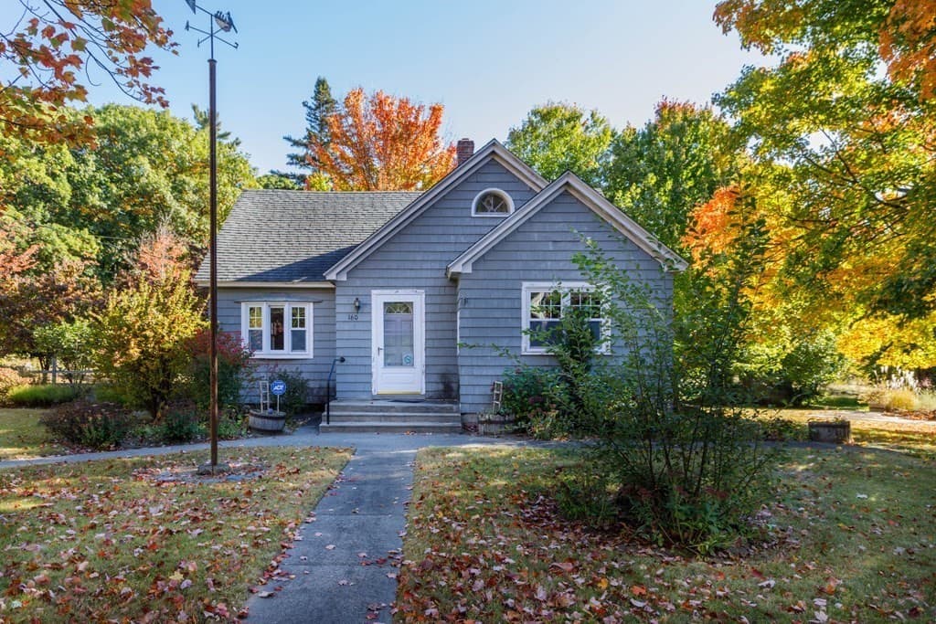160 Lunenburg Road, Townsend MA 01474