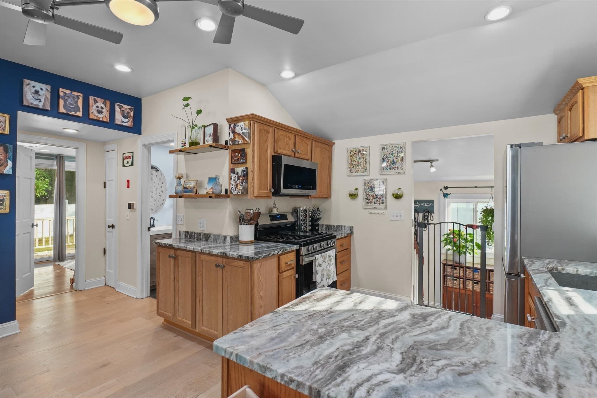 Single Family Residence at 2 Burnside Lane, Merrimac MA 01860, photo 6 of 42