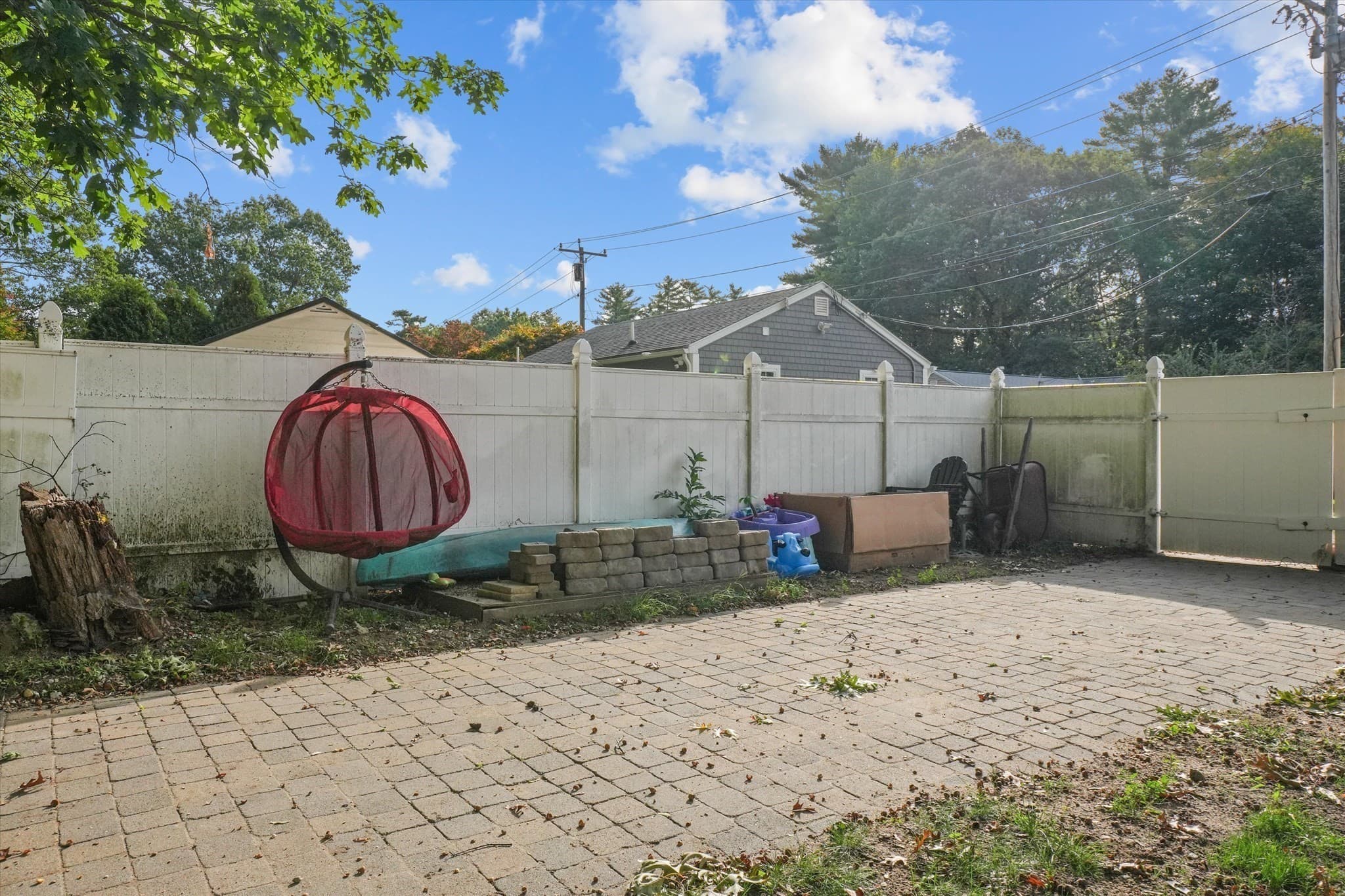 Single Family Residence at 2 Burnside Lane, Merrimac MA 01860, photo 34 of 42