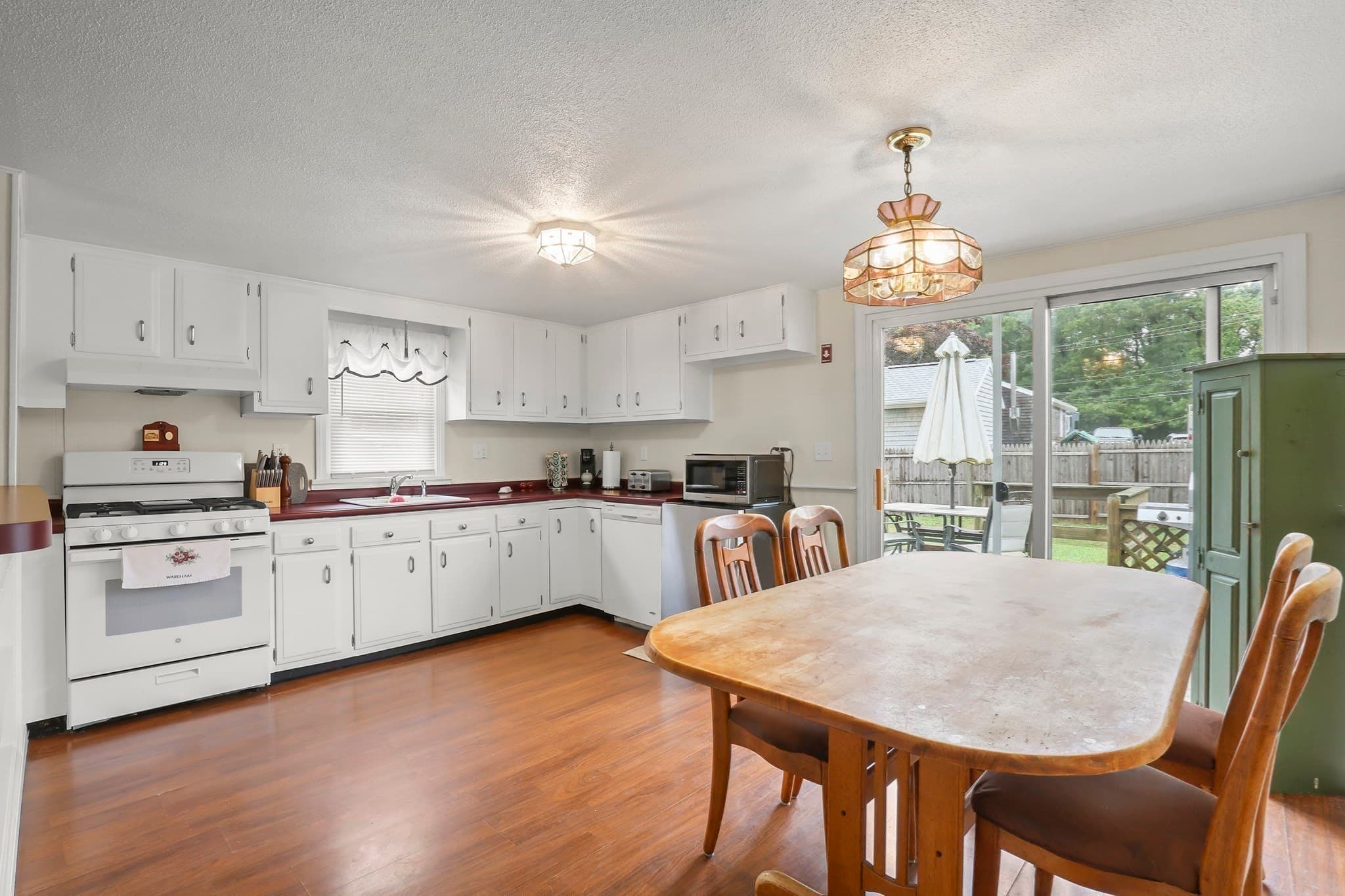 Single Family Residence at 14 Standish Ave., Wareham MA 02538, photo 7 of 29
