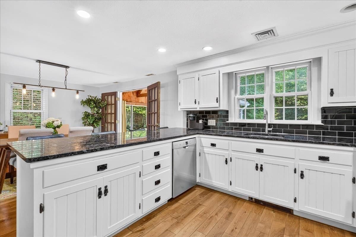 Single Family Residence at 395 Prospect St, Norwell MA 02061, Norwell, photo 13 of 42