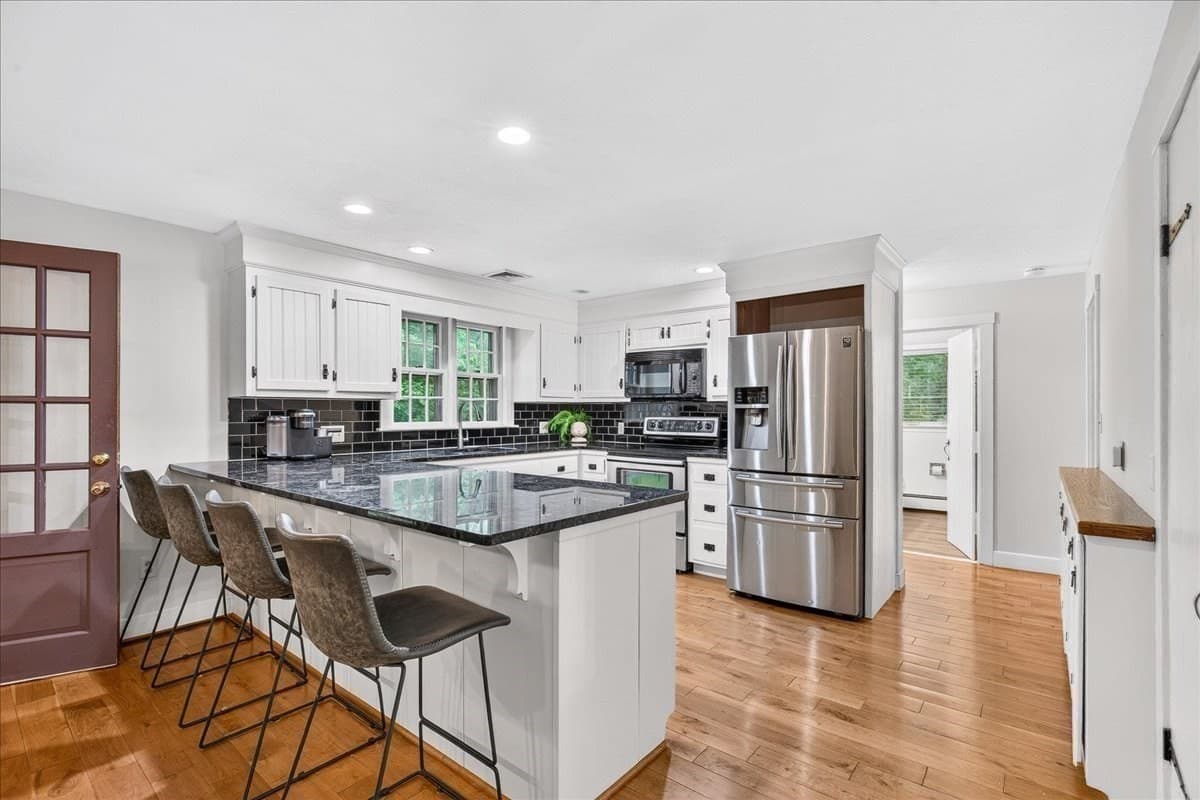 Single Family Residence at 395 Prospect St, Norwell MA 02061, Norwell, photo 11 of 42