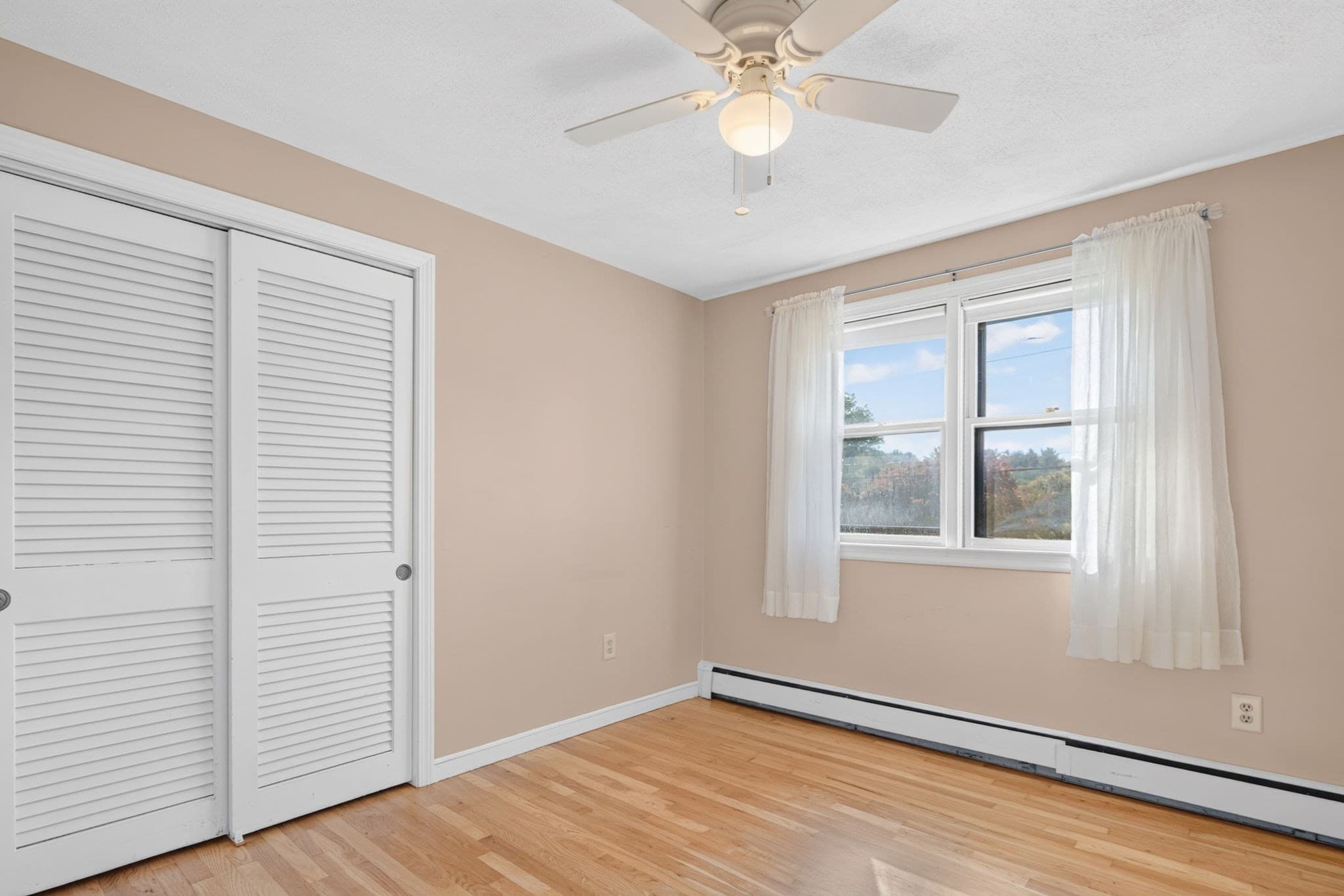 Single Family Residence at 94 Green Drive, North Attleboro MA 02760, photo 17 of 42