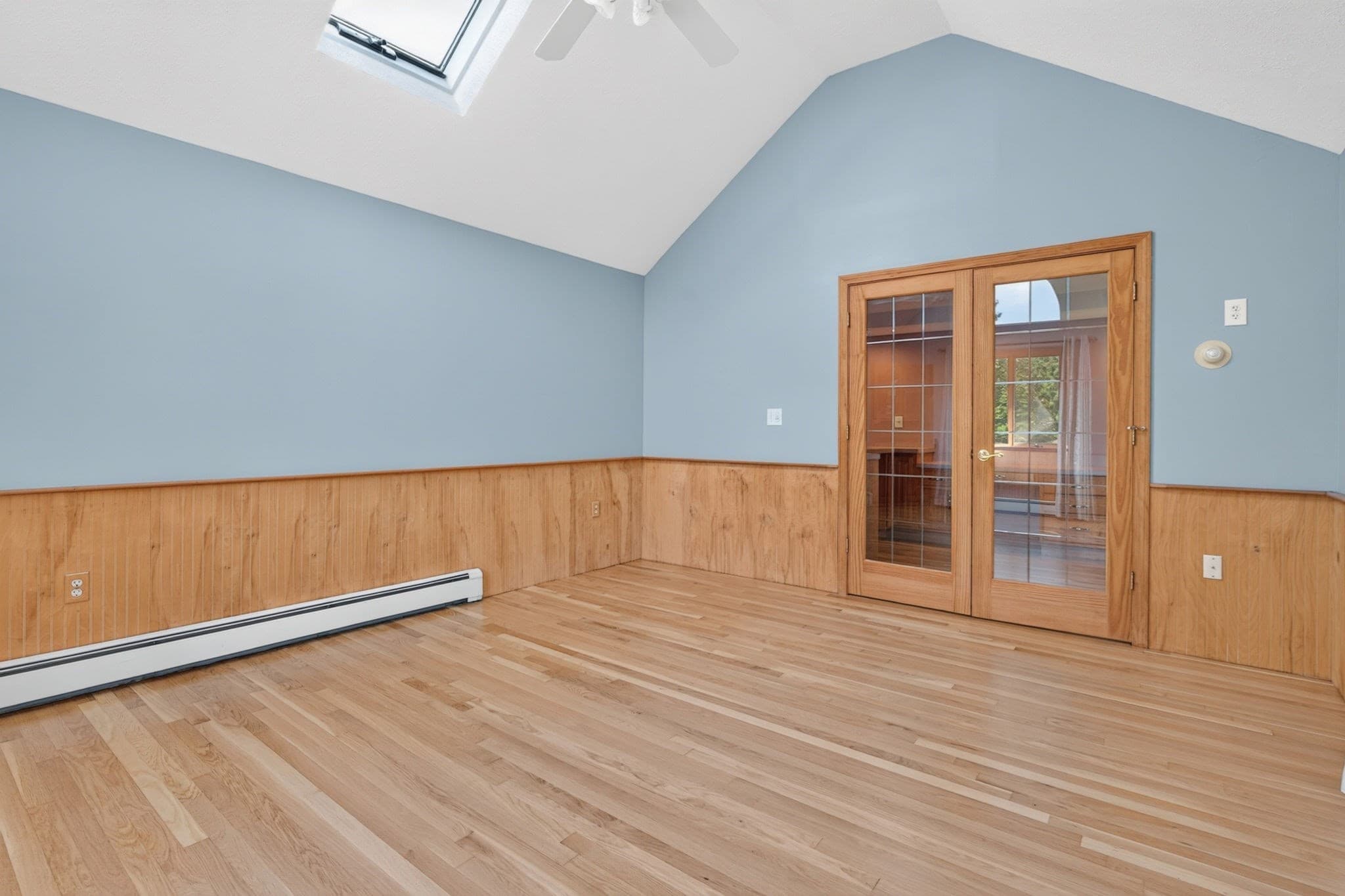Single Family Residence at 94 Green Drive, North Attleboro MA 02760, photo 12 of 42