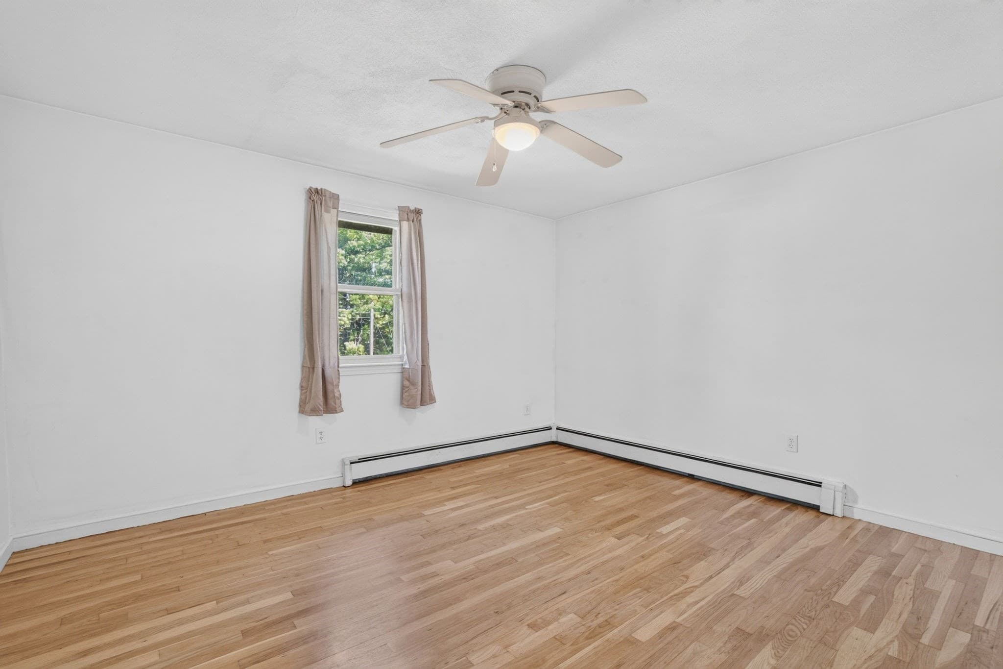 Single Family Residence at 94 Green Drive, North Attleboro MA 02760, photo 22 of 42