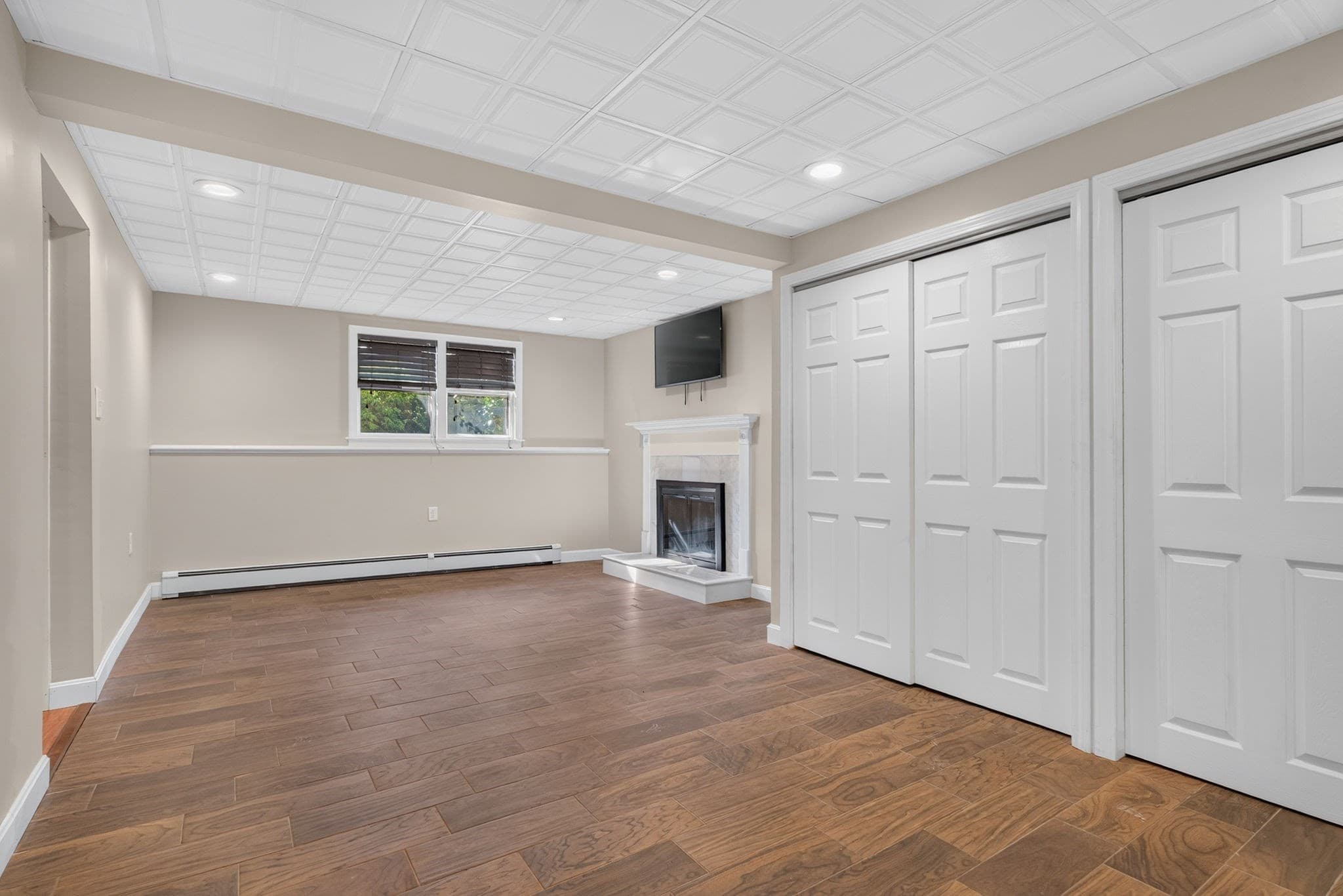 Single Family Residence at 94 Green Drive, North Attleboro MA 02760, photo 32 of 42