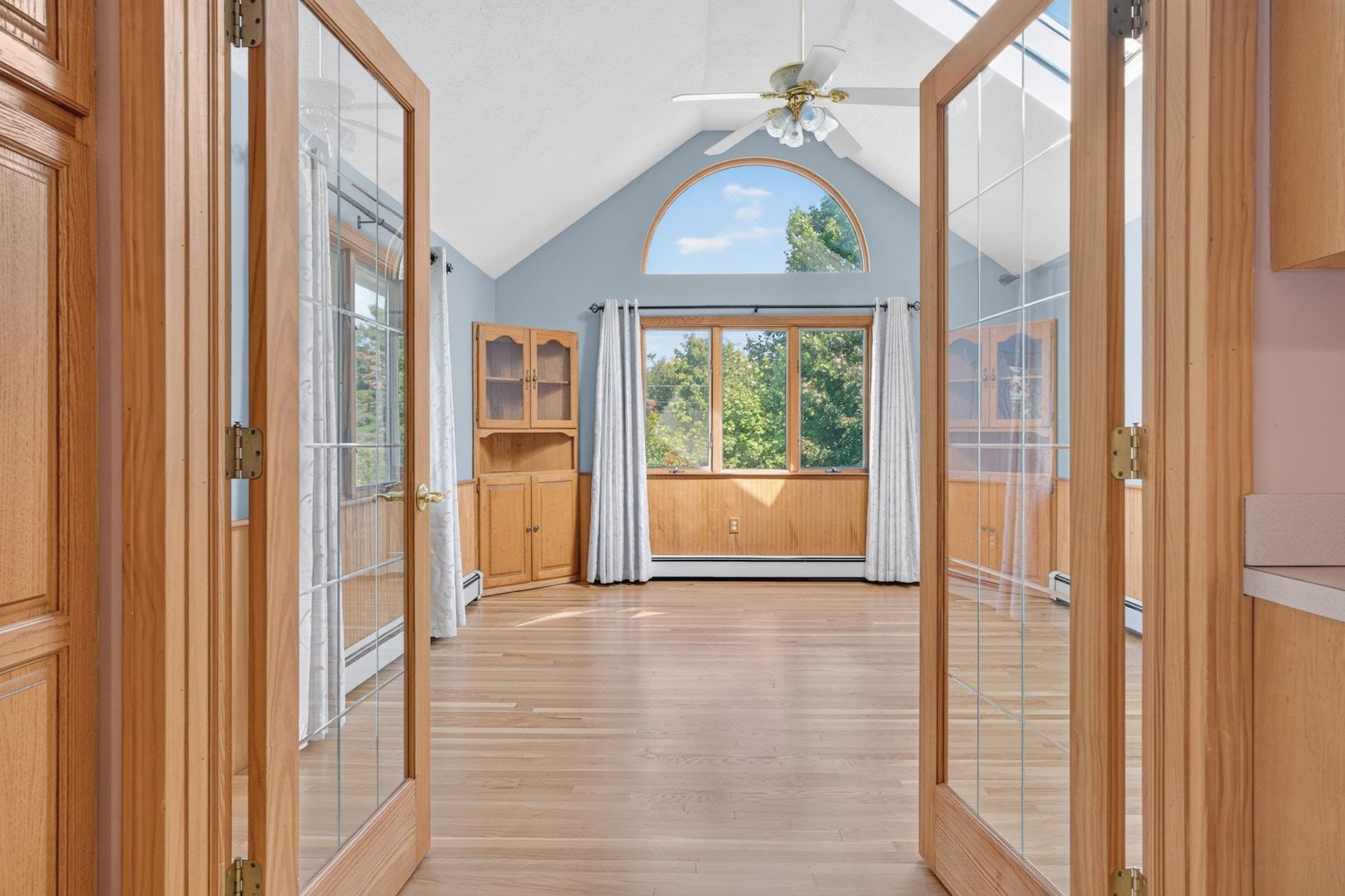 Single Family Residence at 94 Green Drive, North Attleboro MA 02760, photo 9 of 42