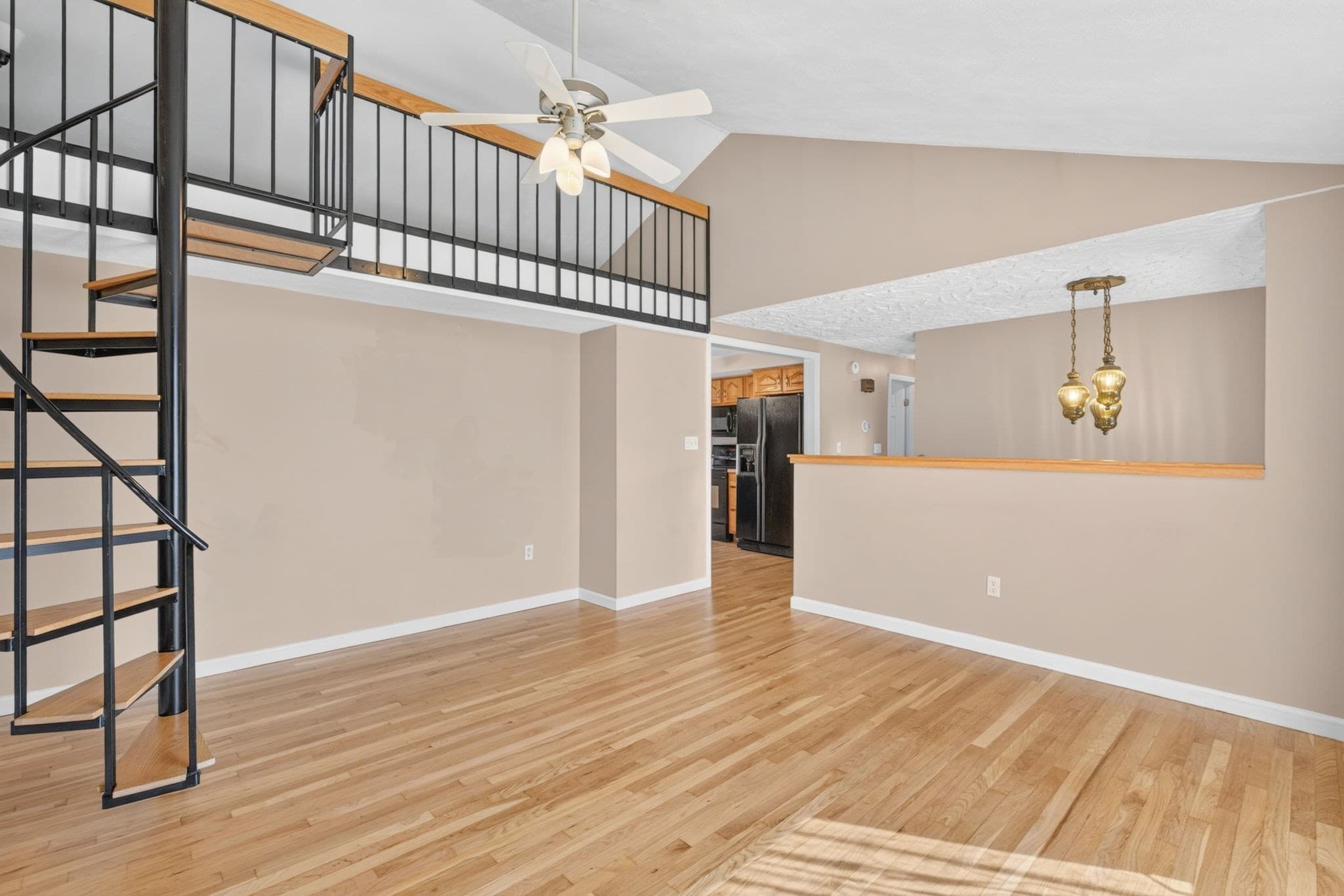 Single Family Residence at 94 Green Drive, North Attleboro MA 02760, photo 14 of 42