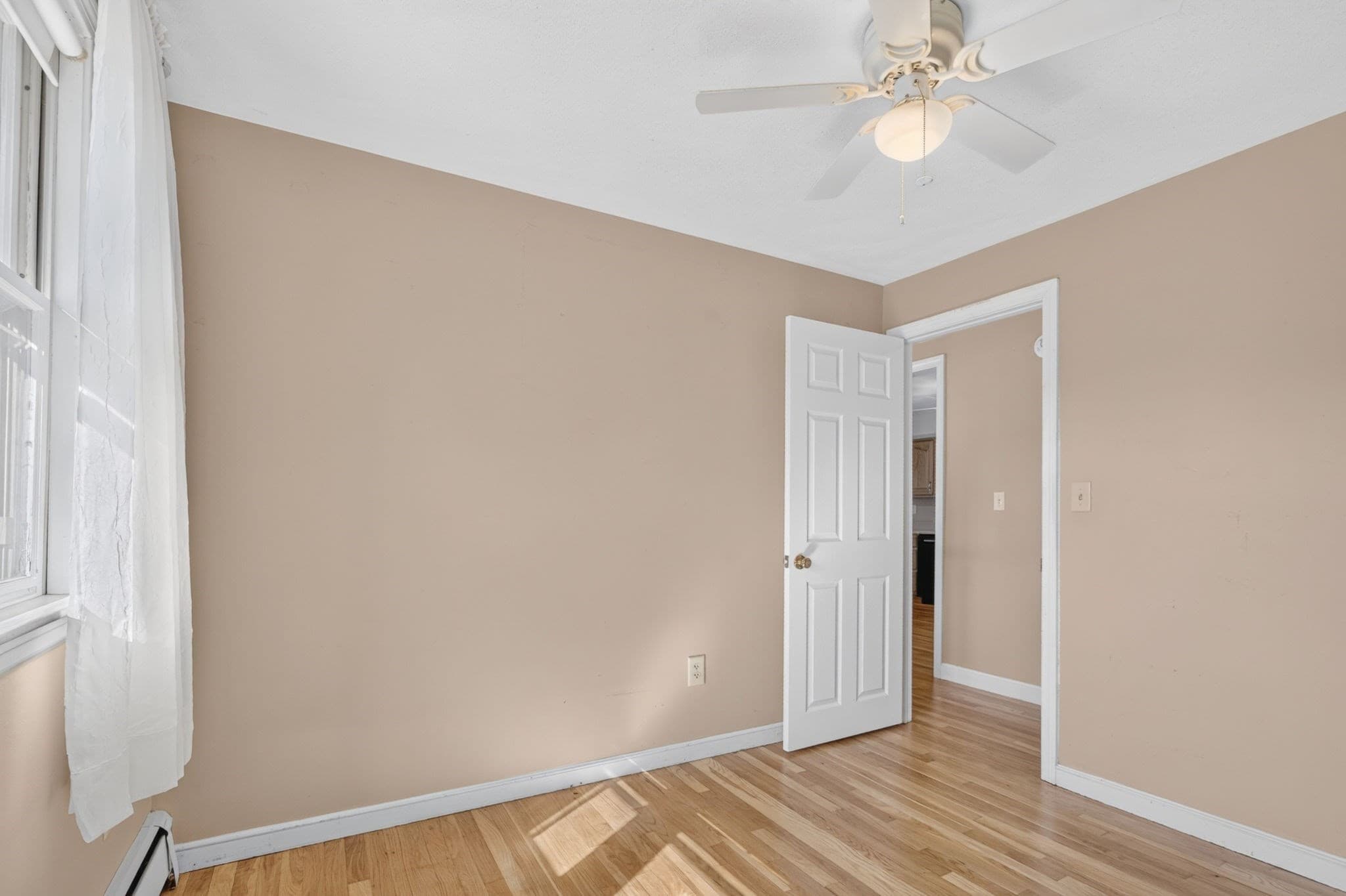 Single Family Residence at 94 Green Drive, North Attleboro MA 02760, photo 18 of 42