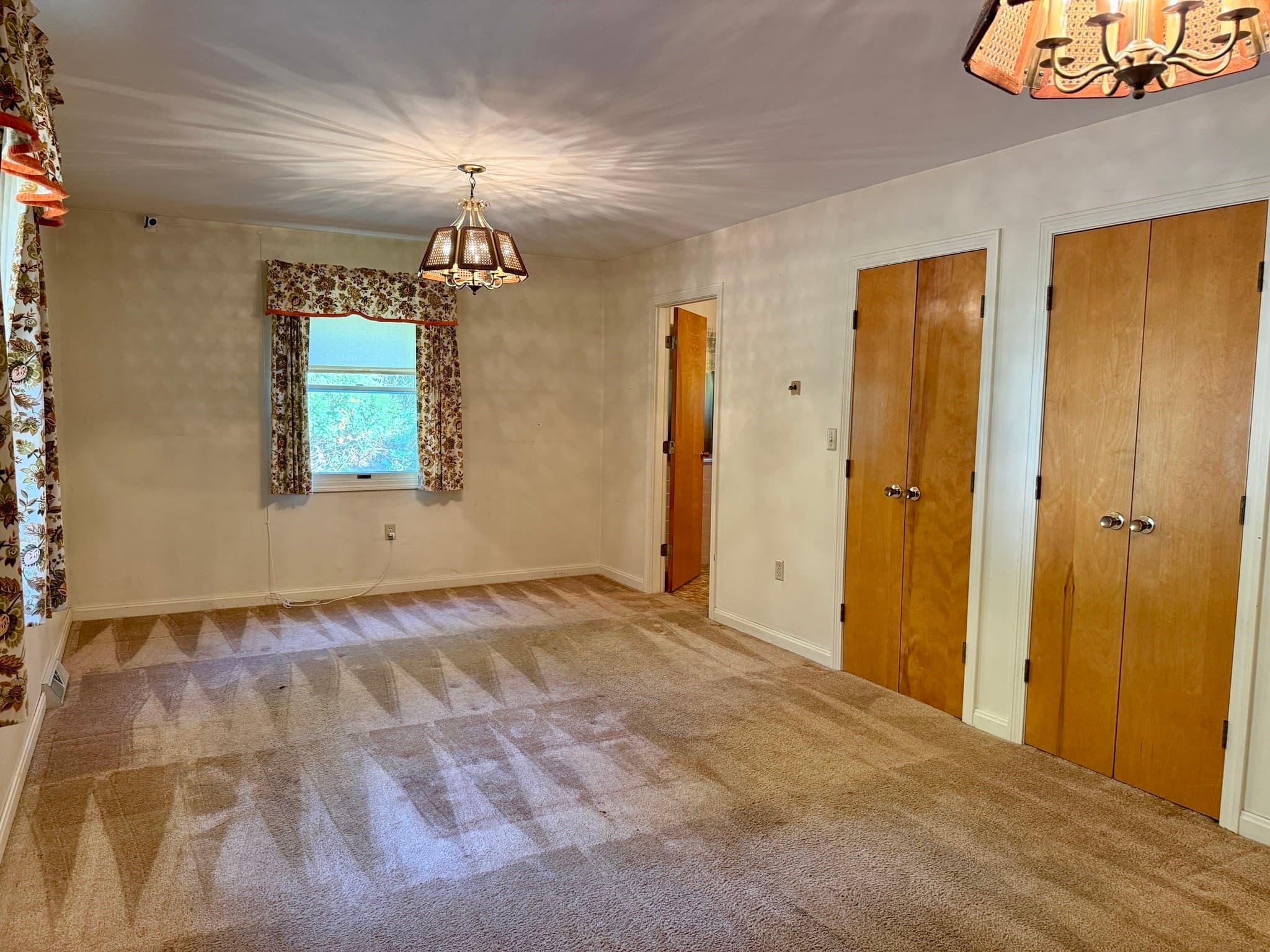 Single Family Residence at 7 Fallon Dr, Westport MA 02790, photo 27 of 40