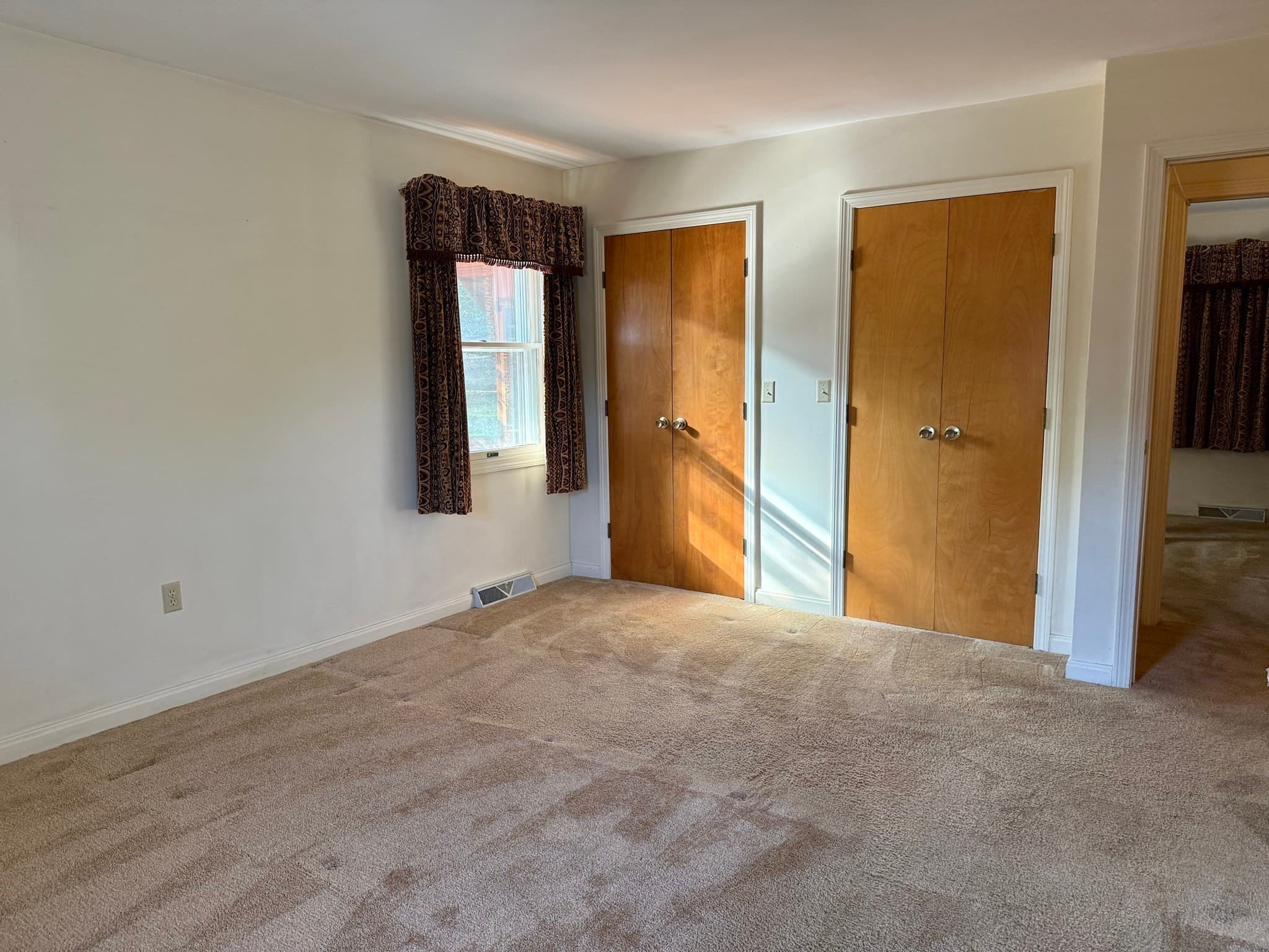 Single Family Residence at 7 Fallon Dr, Westport MA 02790, photo 31 of 40