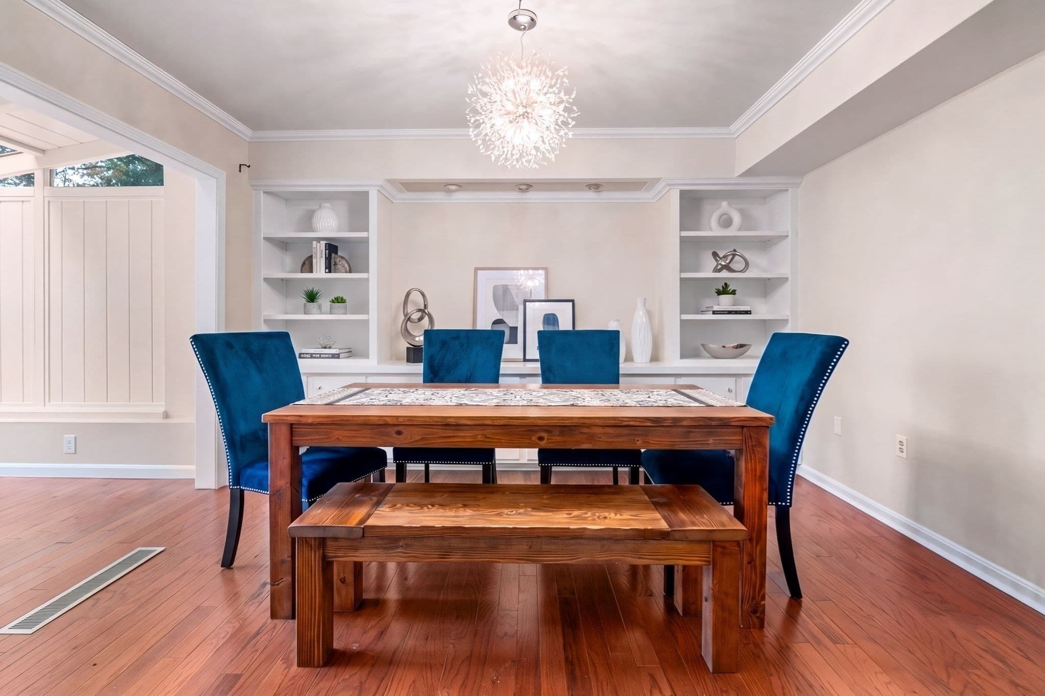 Condominium at 99 Fifer Lane # 99, Lexington MA 02420, photo 10 of 34