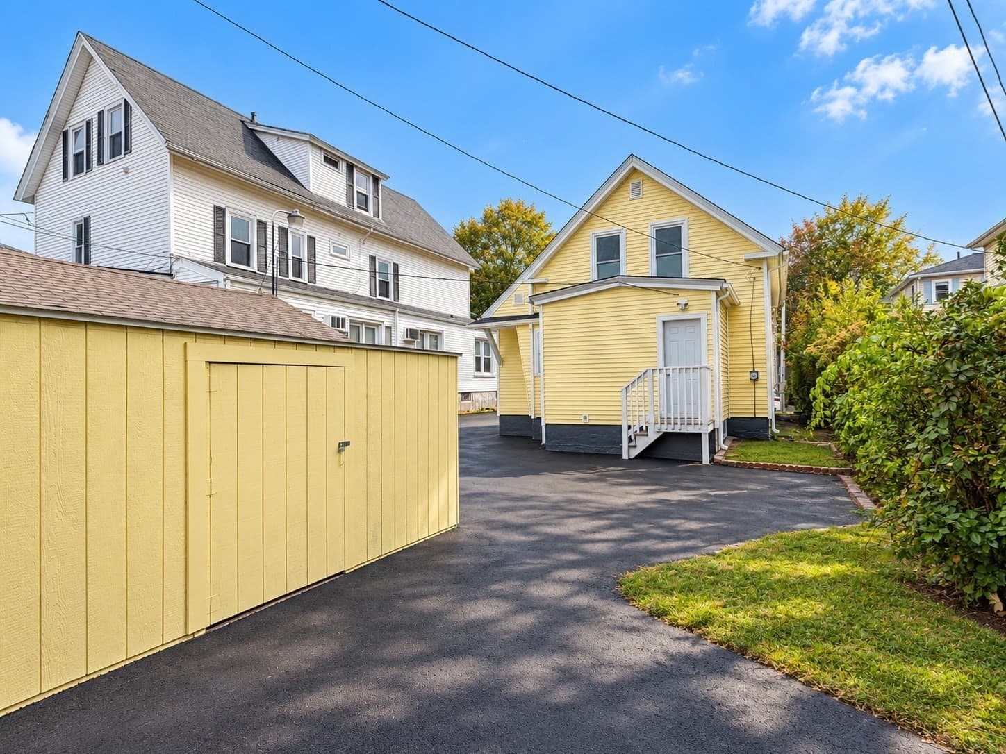Single Family Residence at 5 Branch St, Worcester MA 01604, photo 9 of 42