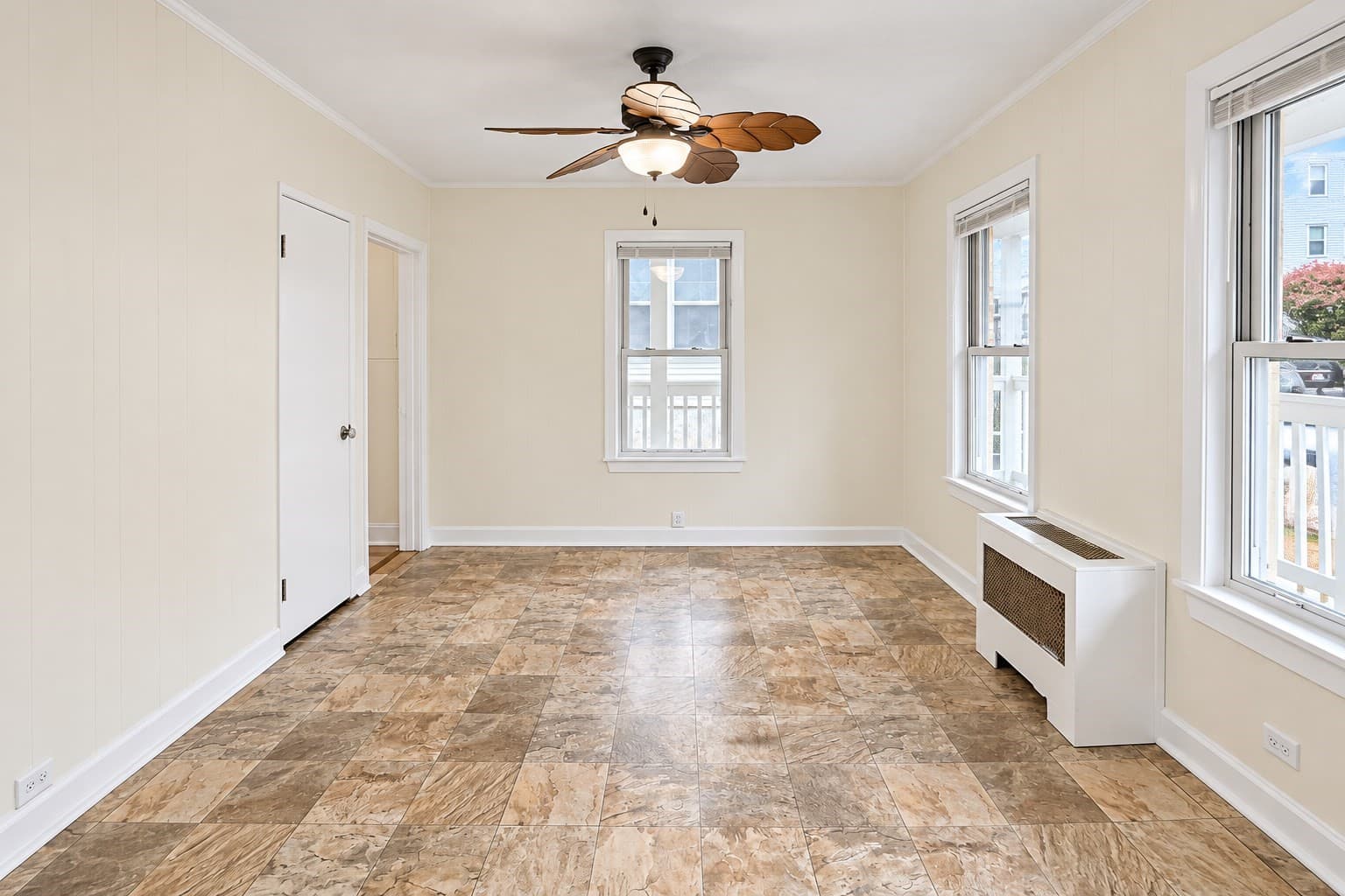 Single Family Residence at 5 Branch St, Worcester MA 01604, photo 25 of 42