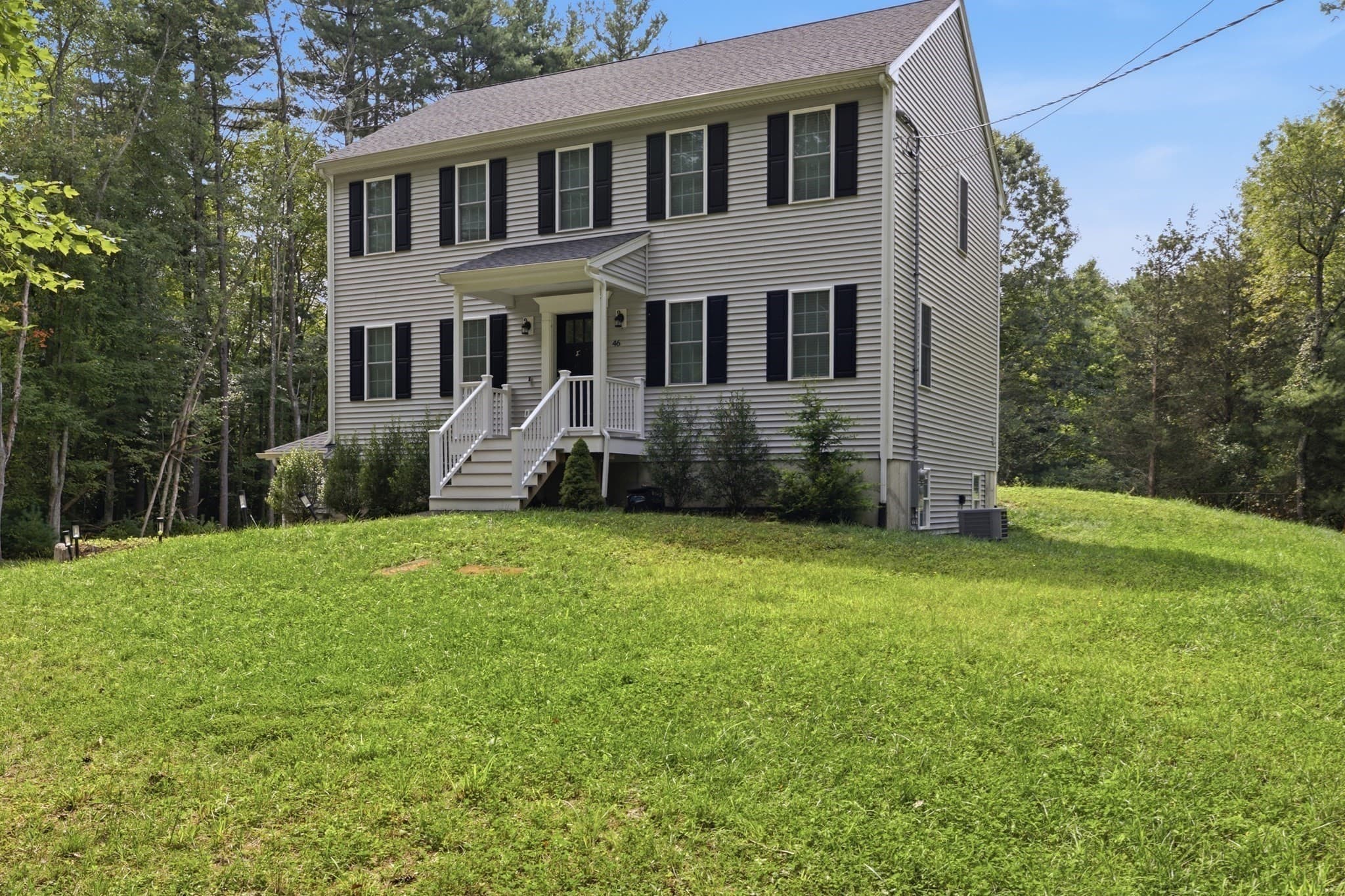 Single Family Residence at 46 Clay St, Middleboro MA 02346, Middleboro, photo 2 of 31