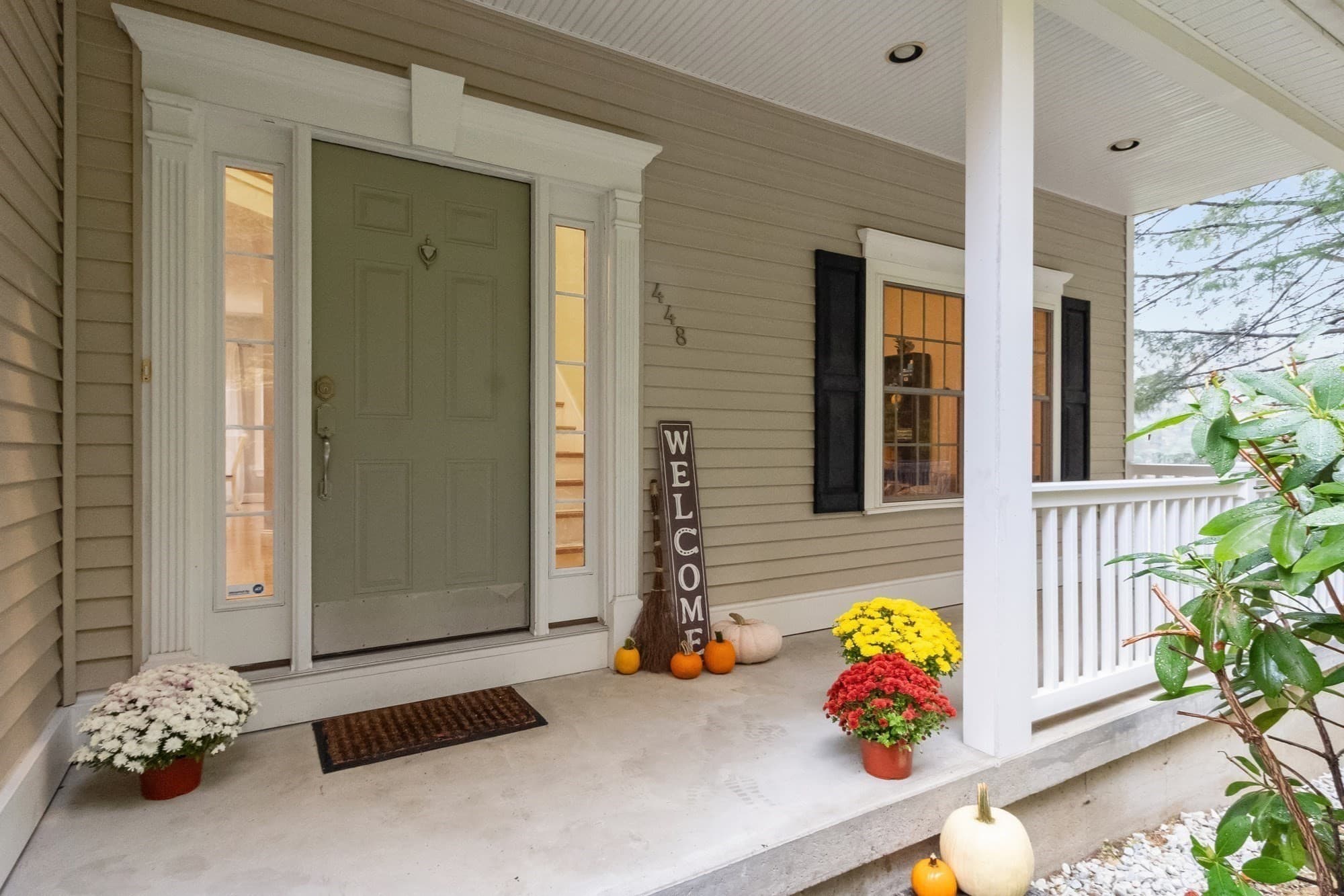 Single Family Residence at 448 Malden St., Holden MA 01520, photo 2 of 41