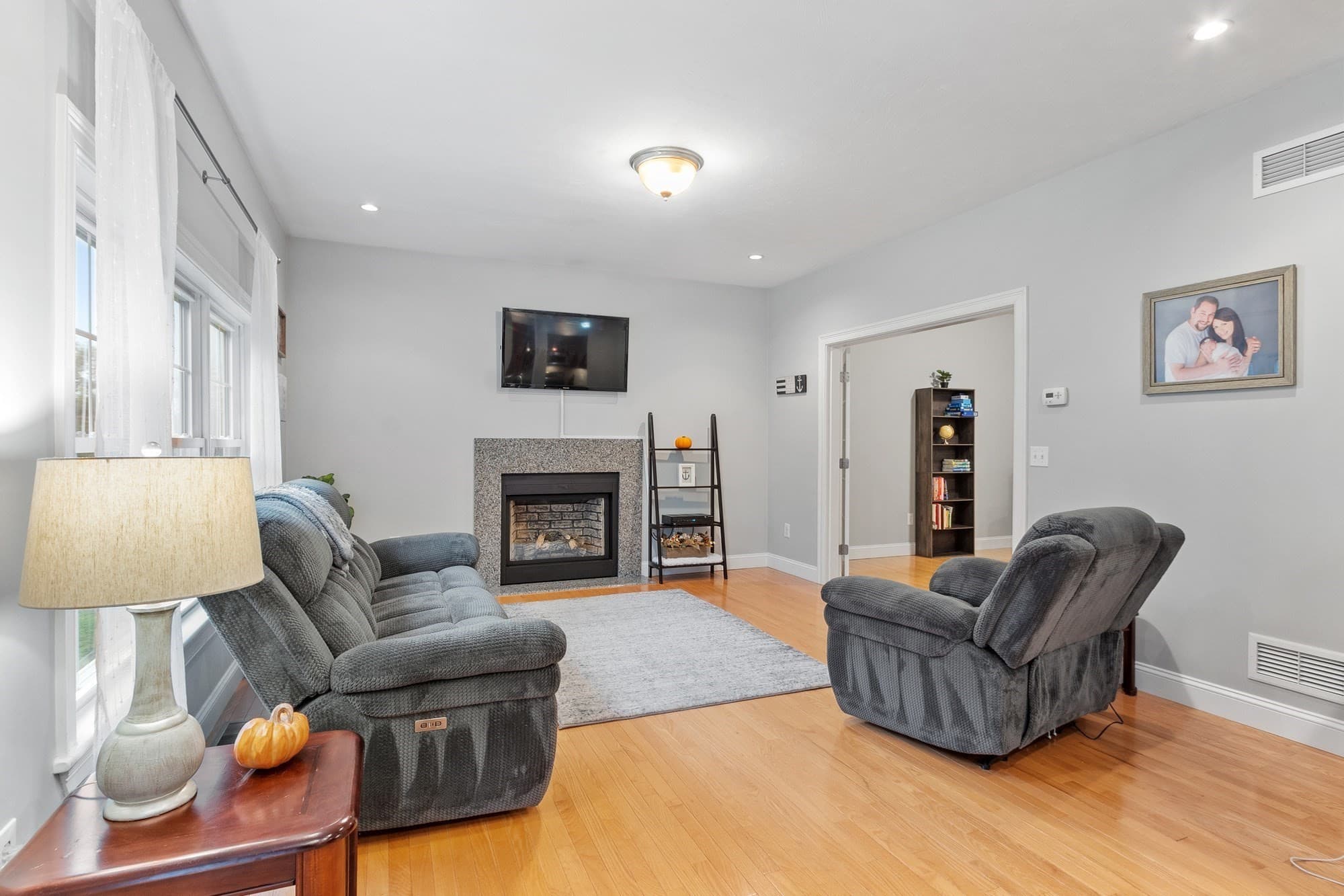 Single Family Residence at 448 Malden St., Holden MA 01520, photo 13 of 41