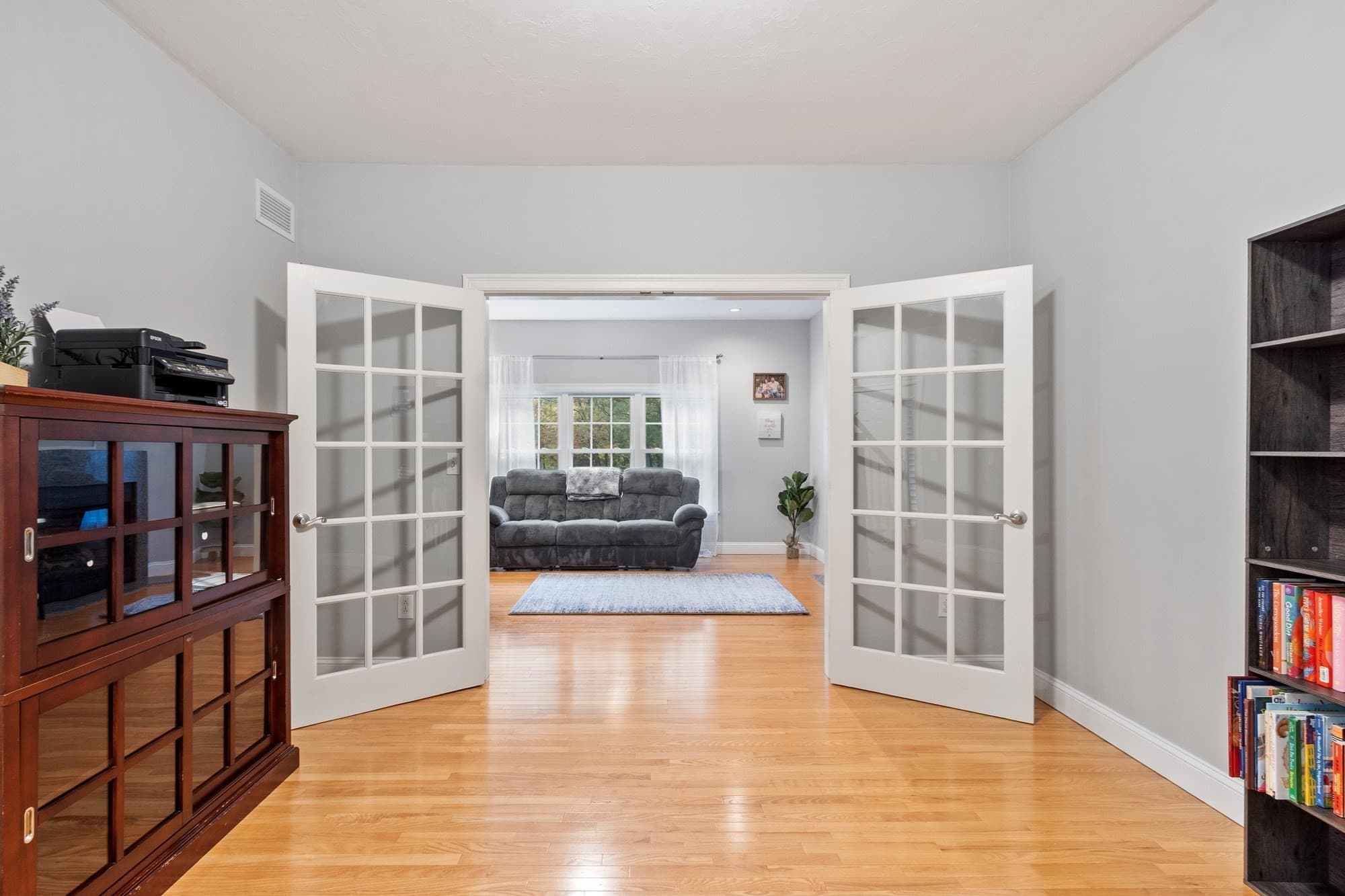 Single Family Residence at 448 Malden St., Holden MA 01520, photo 10 of 41