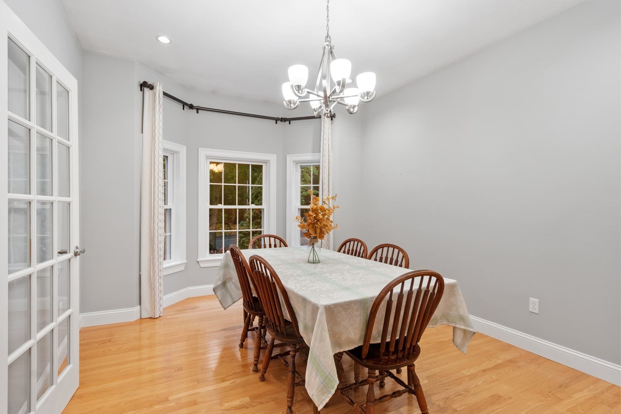 Single Family Residence at 448 Malden St., Holden MA 01520, photo 8 of 41