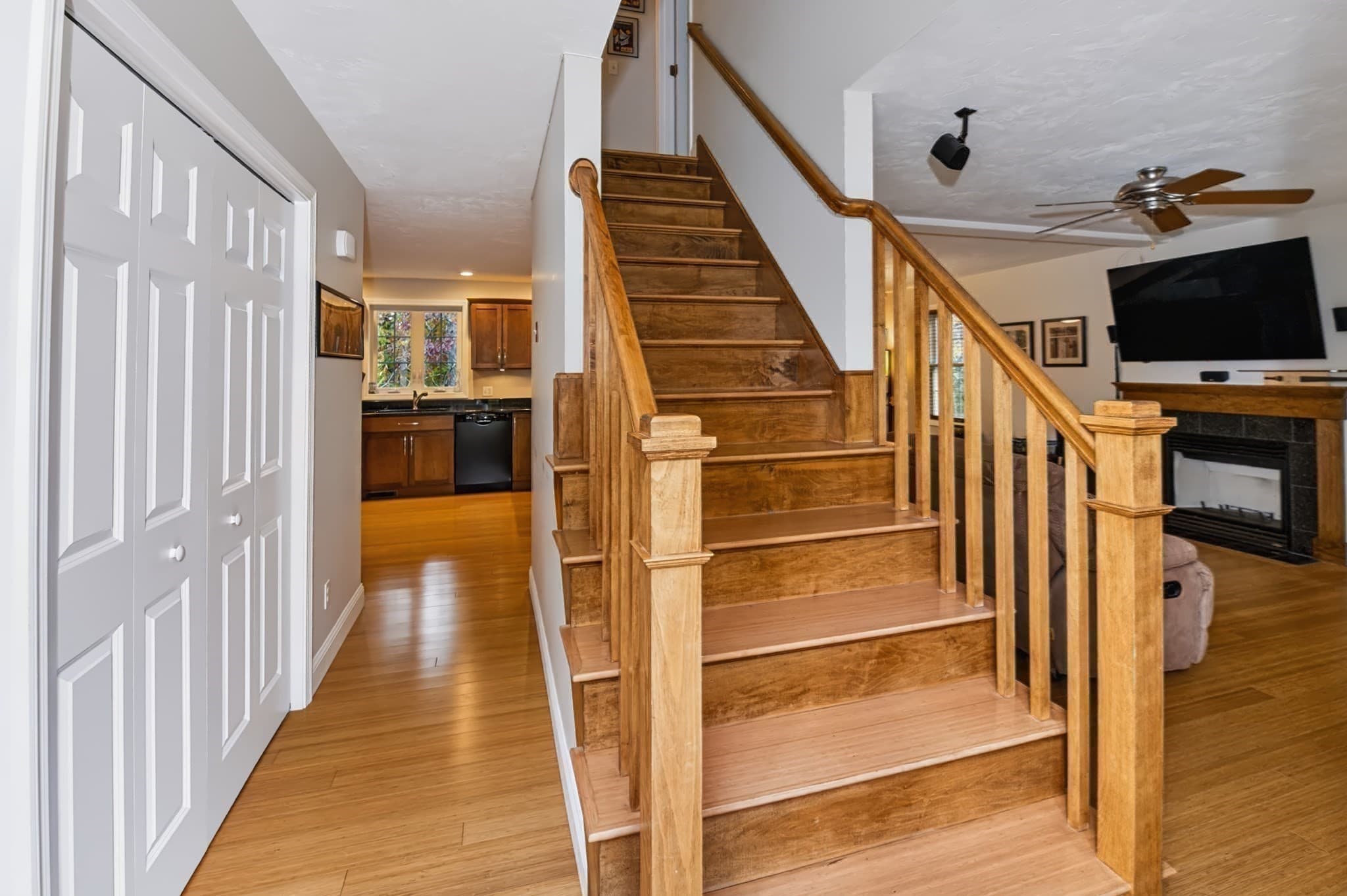 Single Family Residence at 54 Lower Gore Road, Webster MA 01570, photo 16 of 34