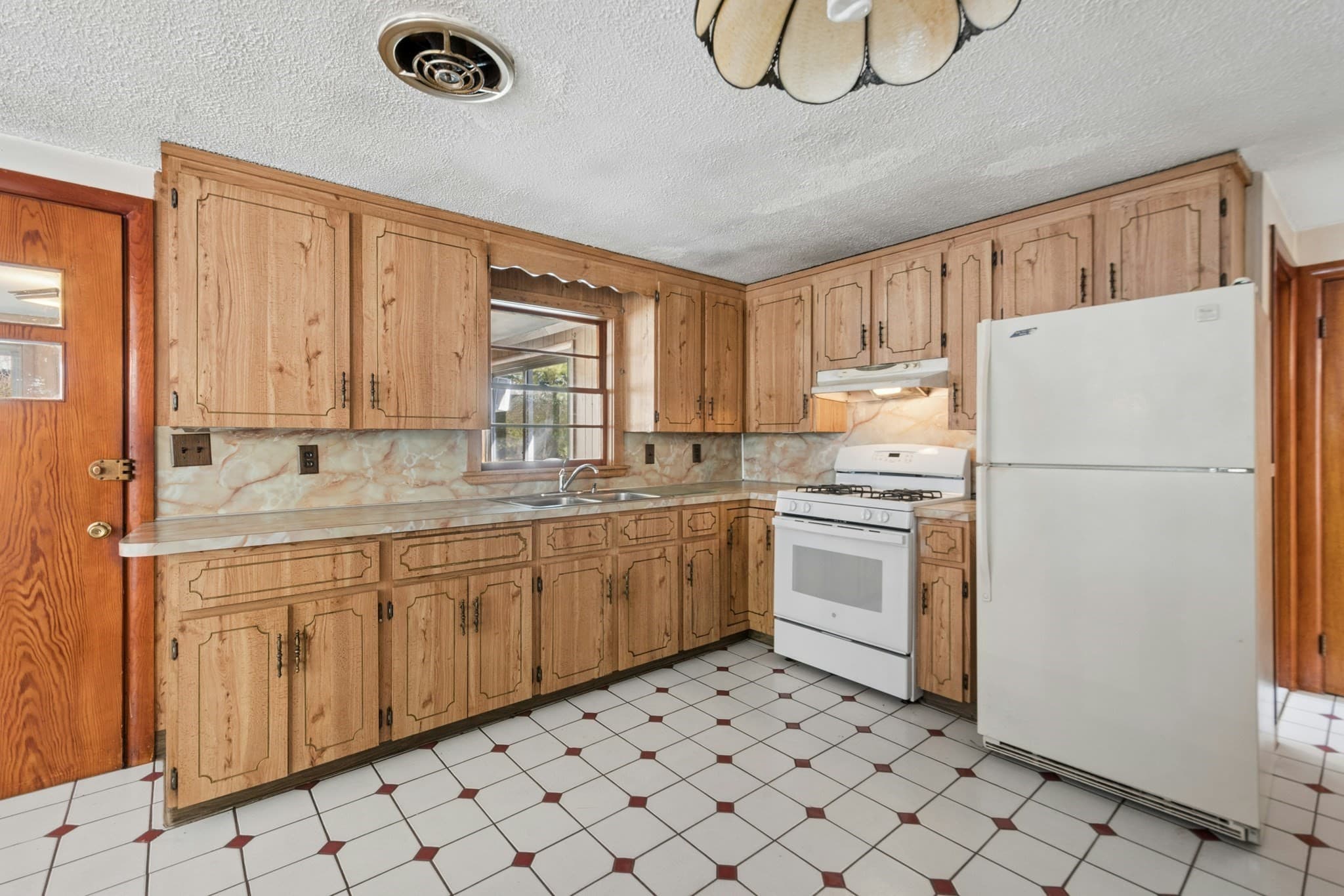 Single Family Residence at 51 Fay Rd, Dedham MA 02026, photo 12 of 32