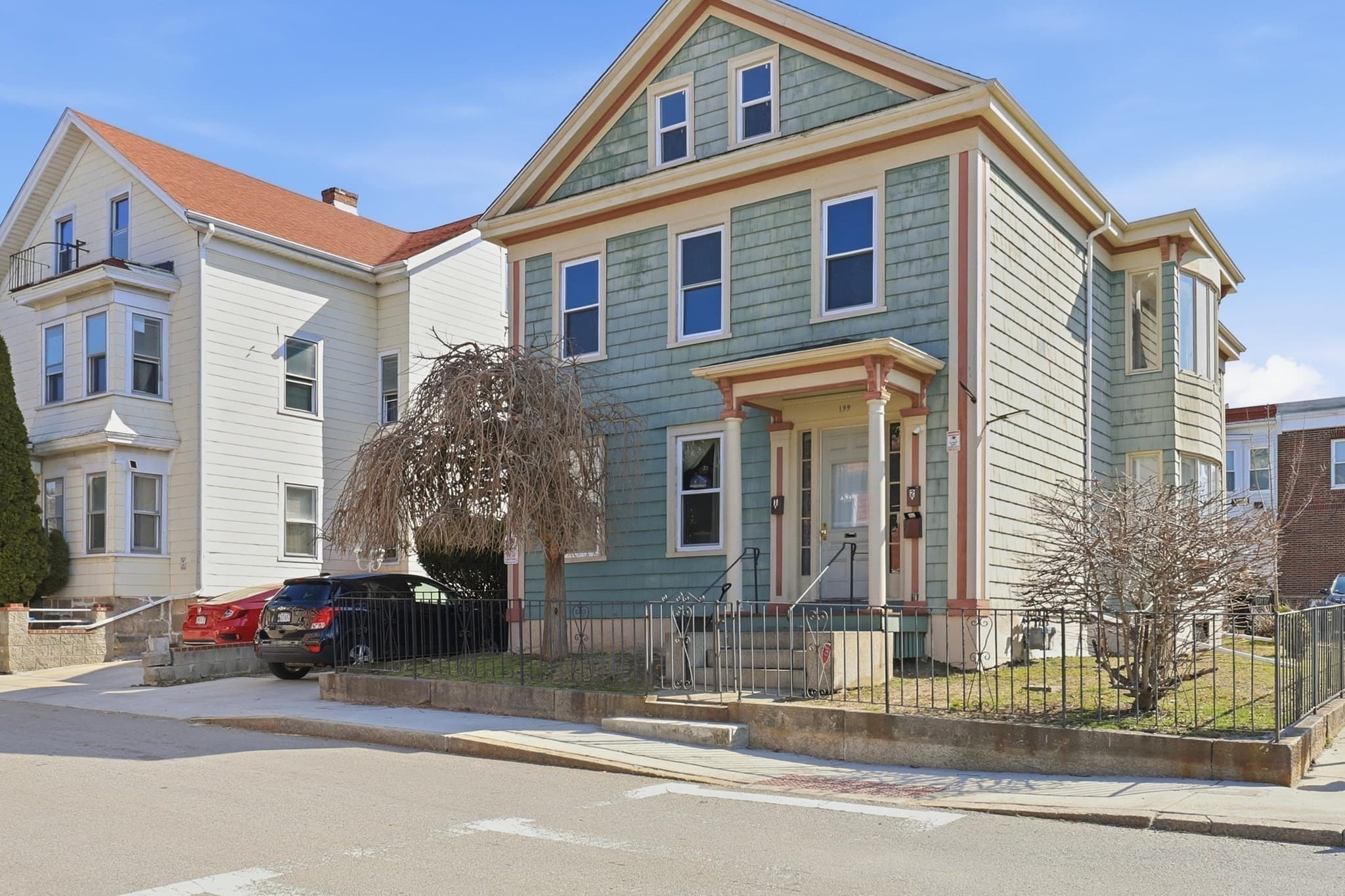 199 Purchase St, Fall River MA 02721
