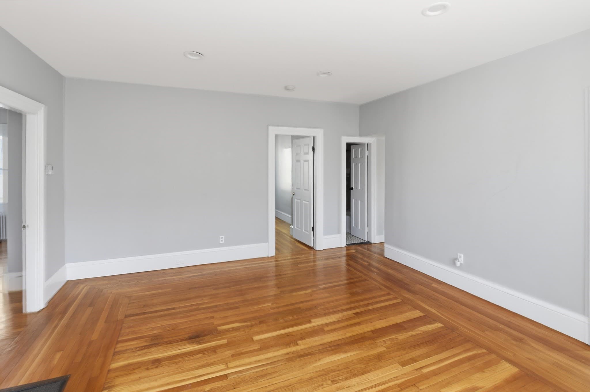 2 Family - 2 Units Up/Down at 199 Purchase St, Fall River MA 02721, Fall River, photo 8 of 16