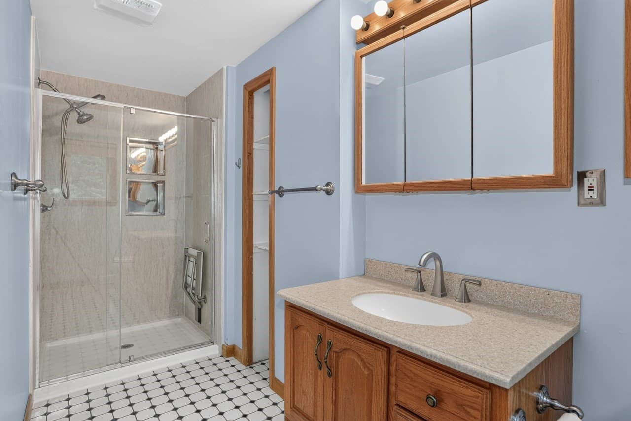 Single Family Residence at 10 Roundwood Rd, Natick MA 01760, Natick, photo 16 of 35
