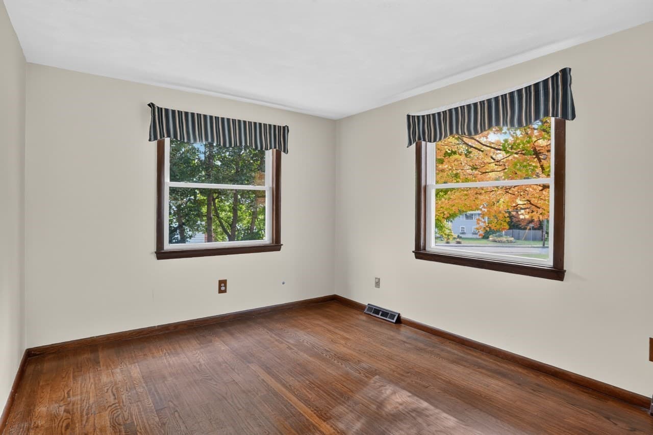 Single Family Residence at 10 Roundwood Rd, Natick MA 01760, Natick, photo 18 of 35