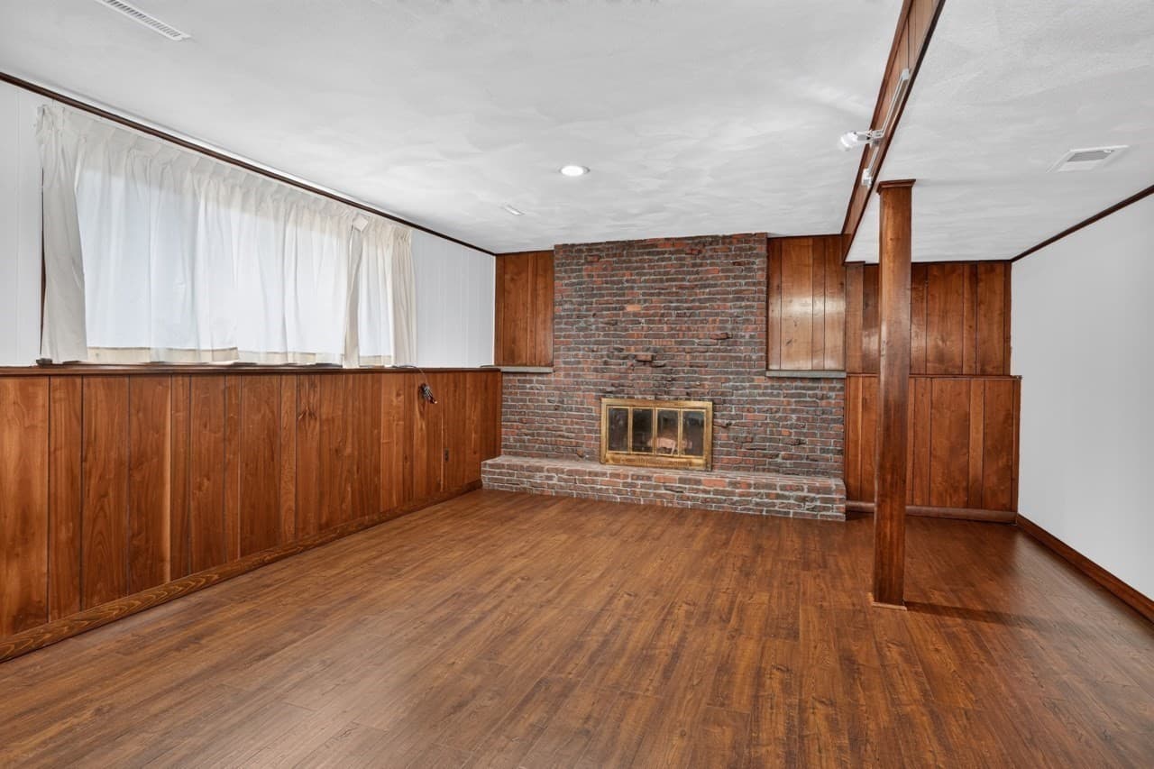 Single Family Residence at 10 Roundwood Rd, Natick MA 01760, Natick, photo 21 of 35